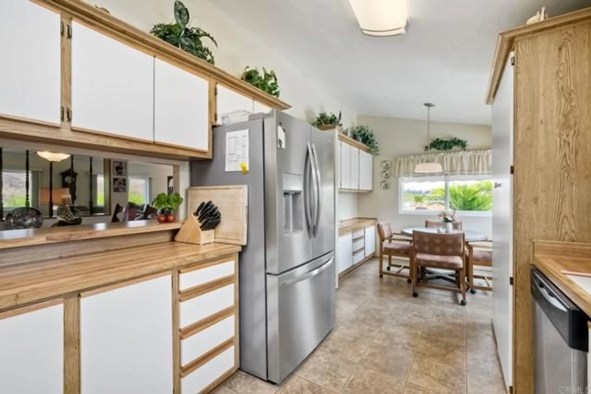 Property Slideshow image 14 of 36 | 1477 salem ct, Oceanside, CA, 92057