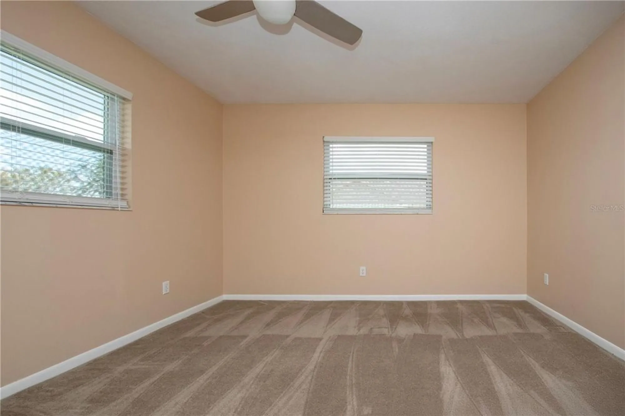 Property Slideshow image 38 of 60 | 332 club manor dr # 10, Sun City Center, FL, 33573