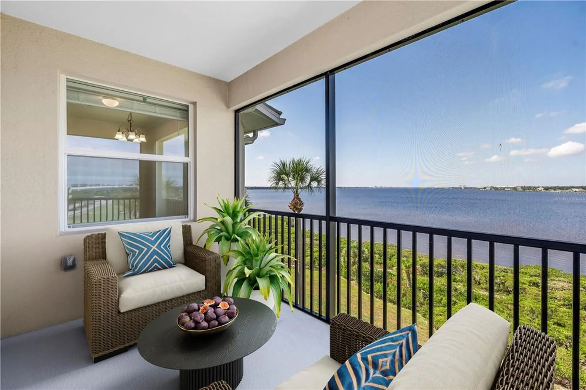Property Slideshow image 2 of 59 | 1030 tidewater shores loop 406, Bradenton, FL, 34208