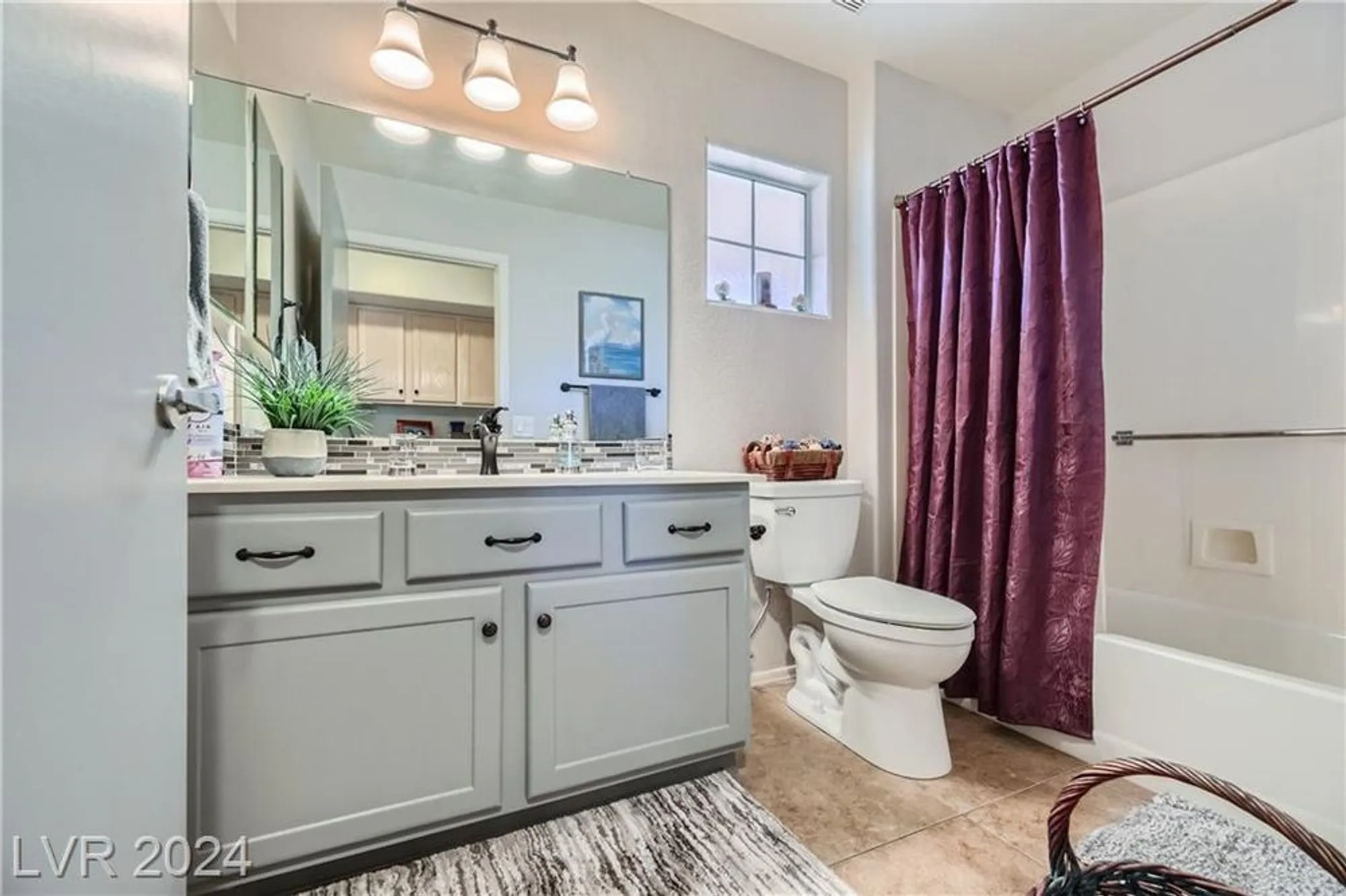 Property Slideshow image 22 of 36 | 9400 grand mesa dr, Las Vegas, NV, 89134