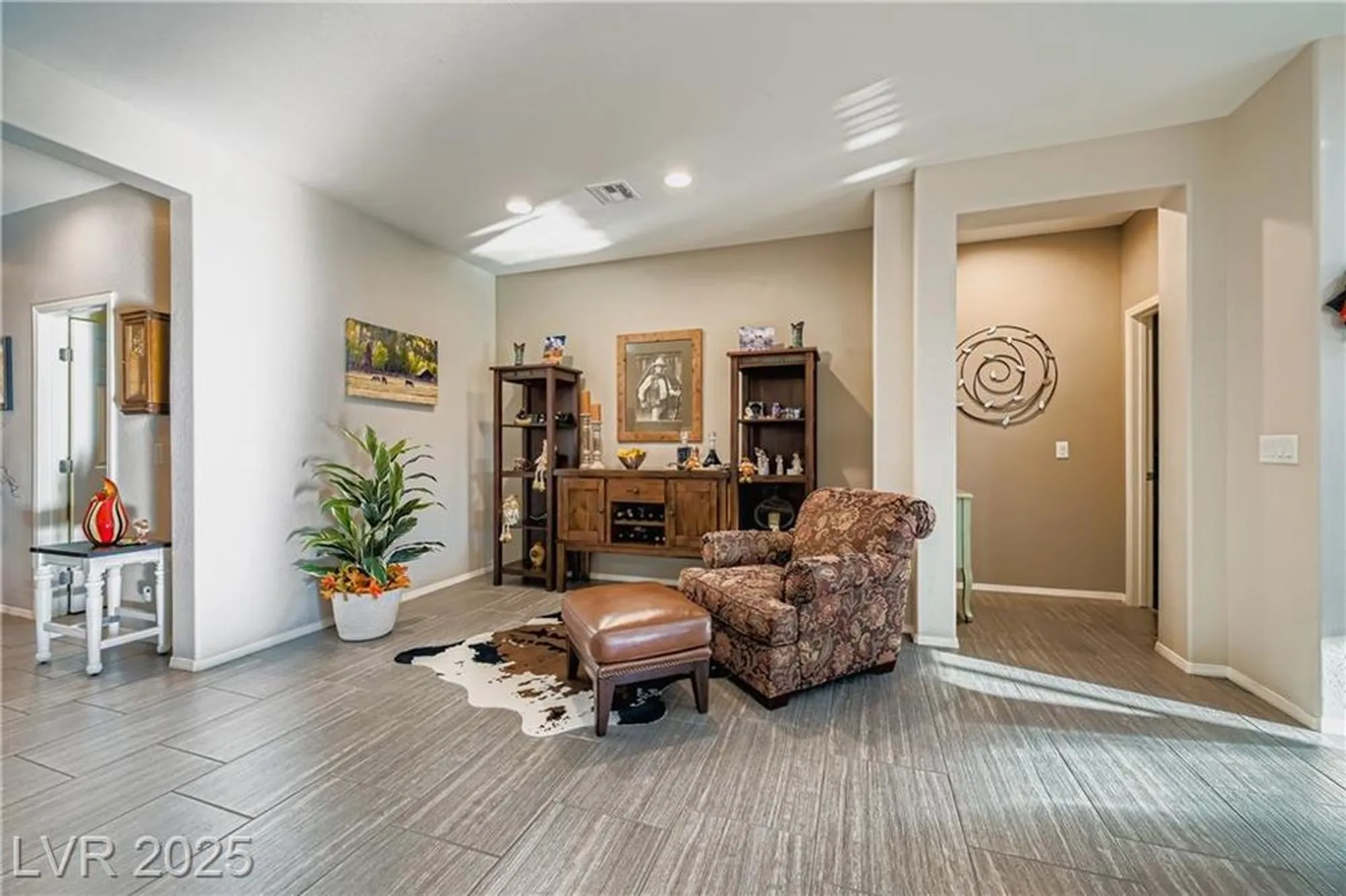 Property Slideshow image 12 of 40 | 5654 sagamore canyon st, North Las Vegas, NV, 89081