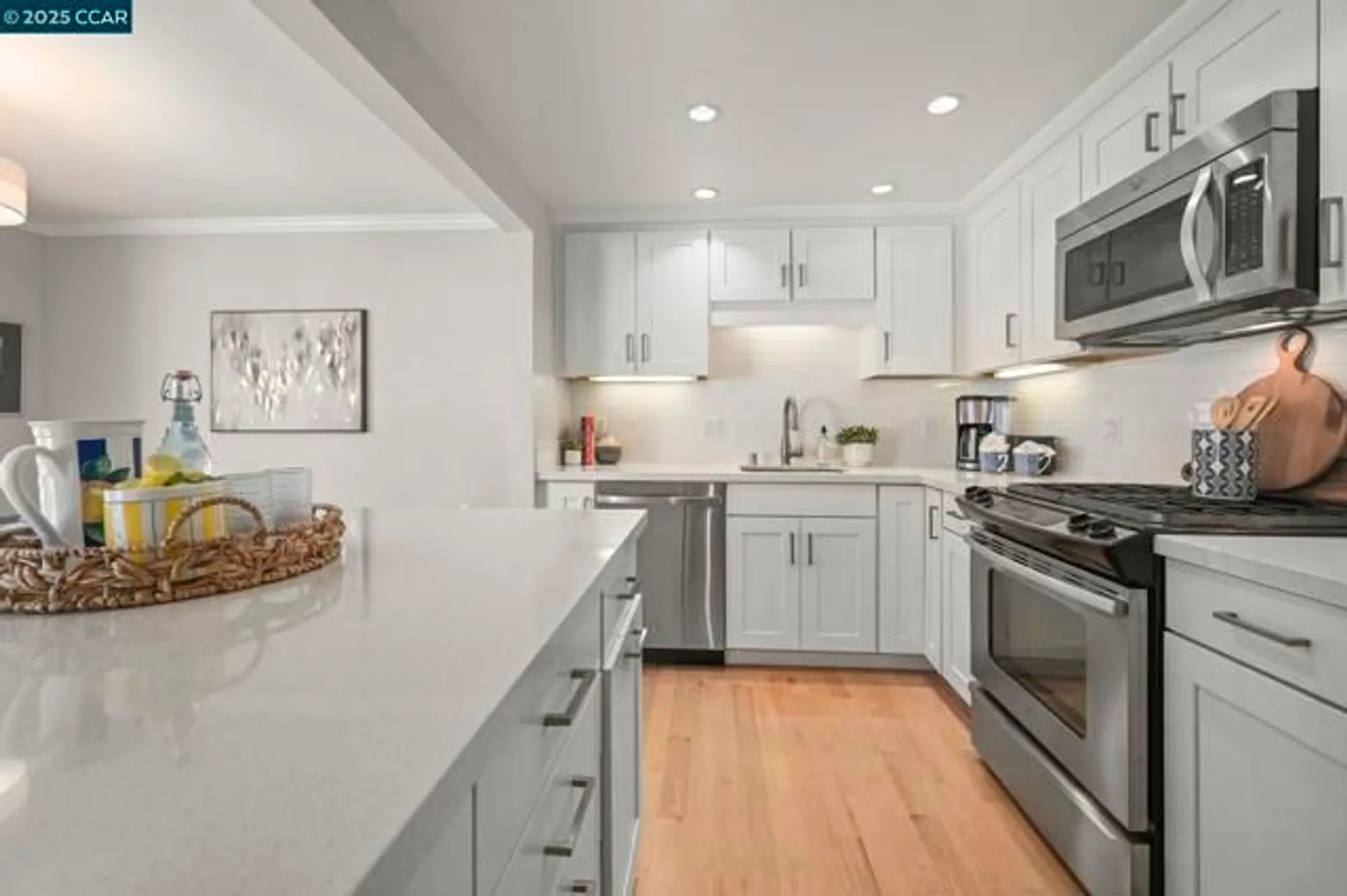 Property Slideshow image 11 of 34 | 2000 golden rain rd 4, Walnut Creek, CA, 94595