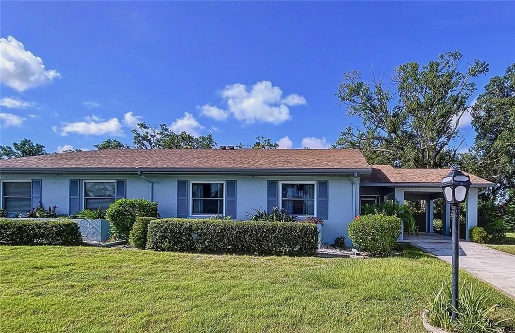 Property Slideshow image 40 of 67 | 505 foxglove cir b, Sun City Center, FL, 33573