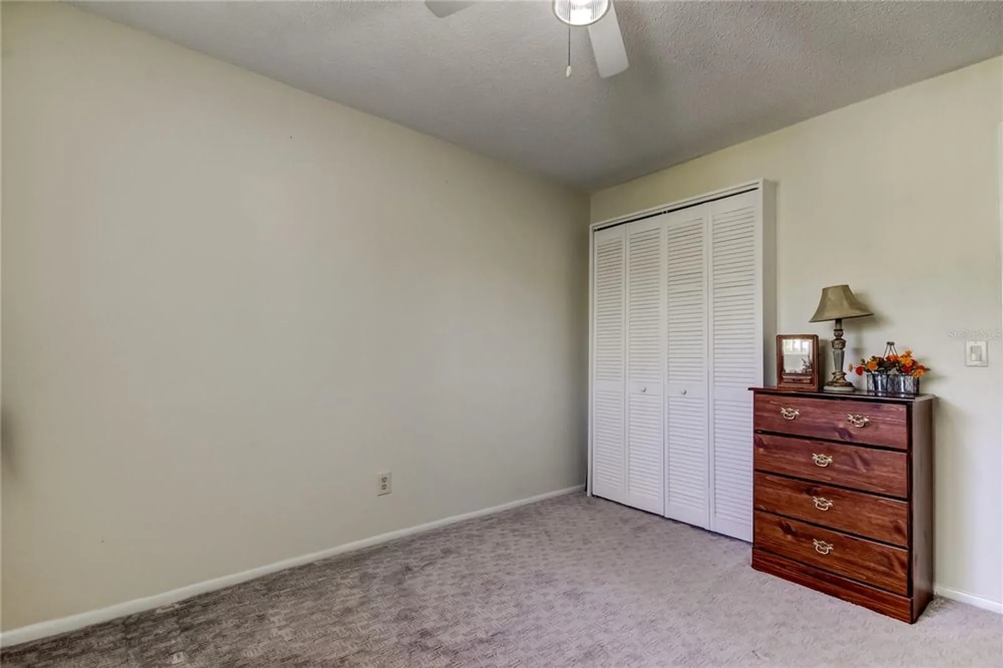 Property Slideshow image 38 of 75 | 2457 ecuadorian way apt 57, Clearwater, FL, 33763