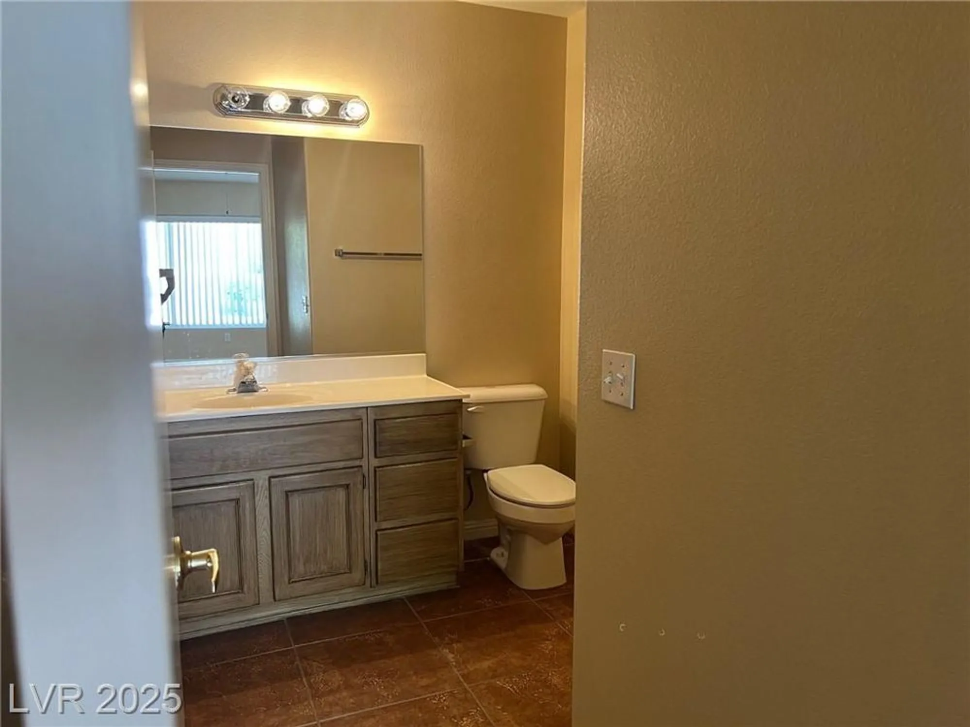 Property Slideshow image 9 of 17 | 2609 sierra sage st, Las Vegas, NV, 89134