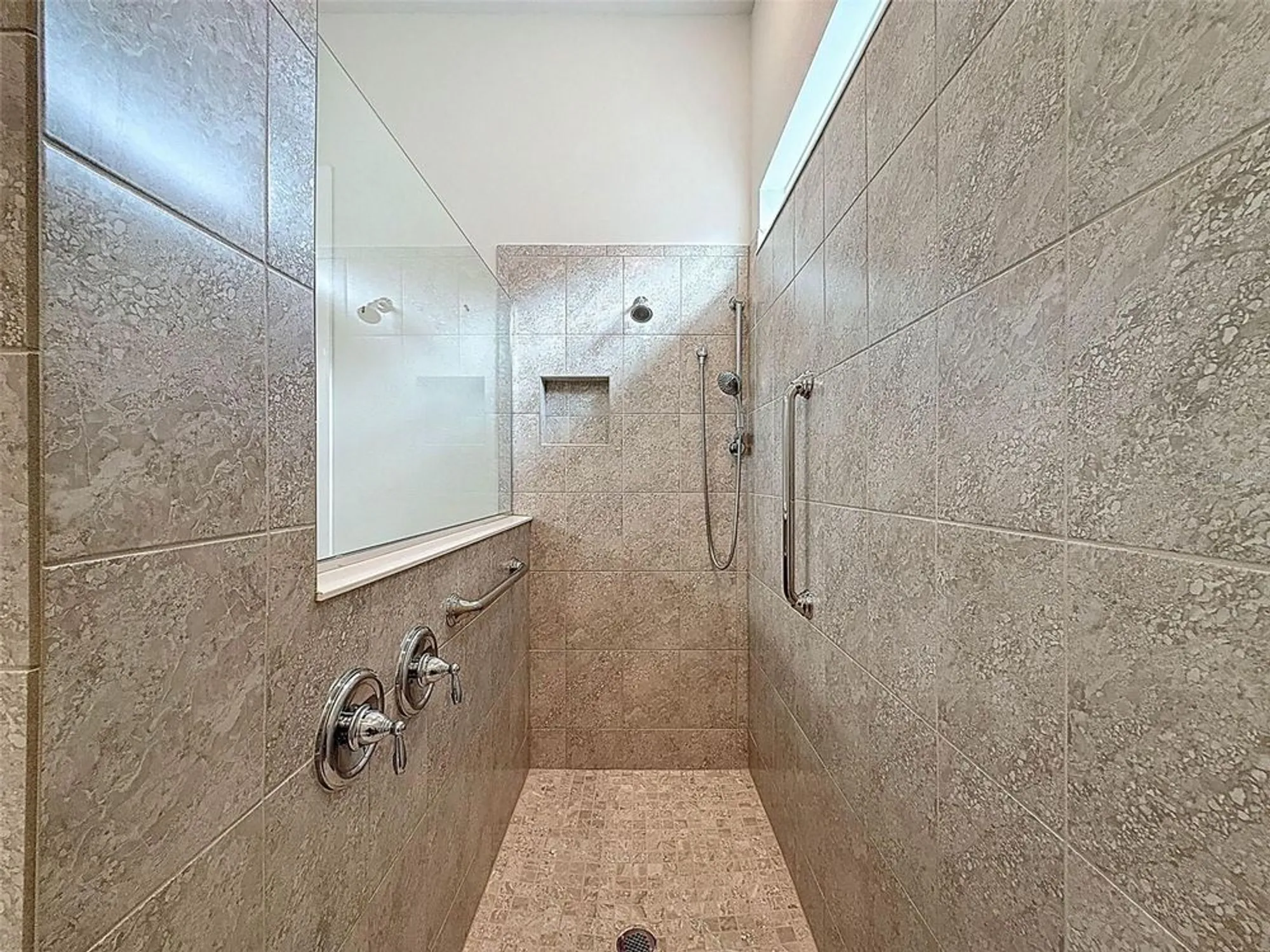 Property Slideshow image 15 of 31 | 19771 ship wheel way, Land O Lakes, FL, 34638