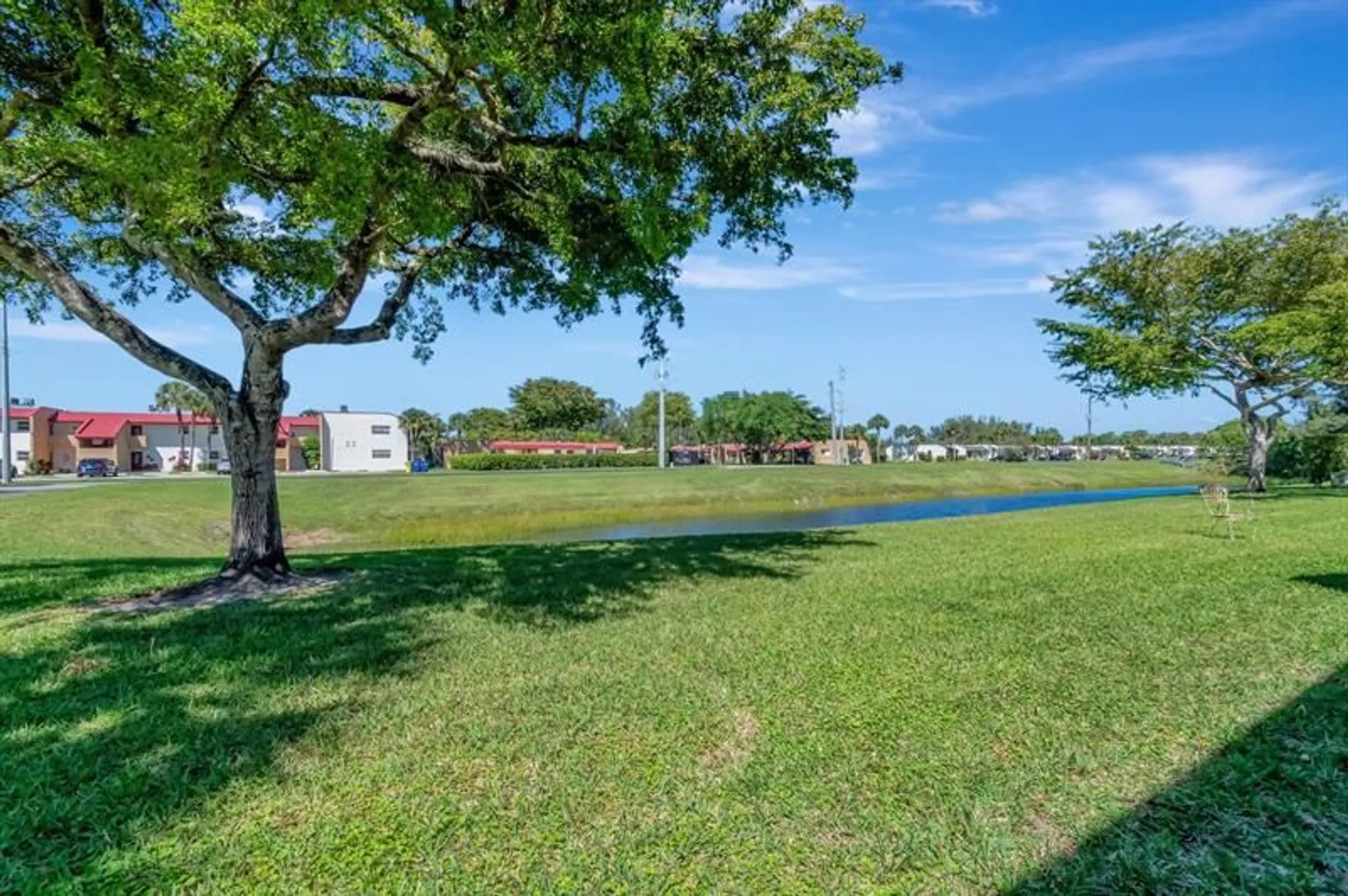 Property Slideshow image 31 of 67 | 100 lake meryl dr 201, West Palm Beach, FL, 33411