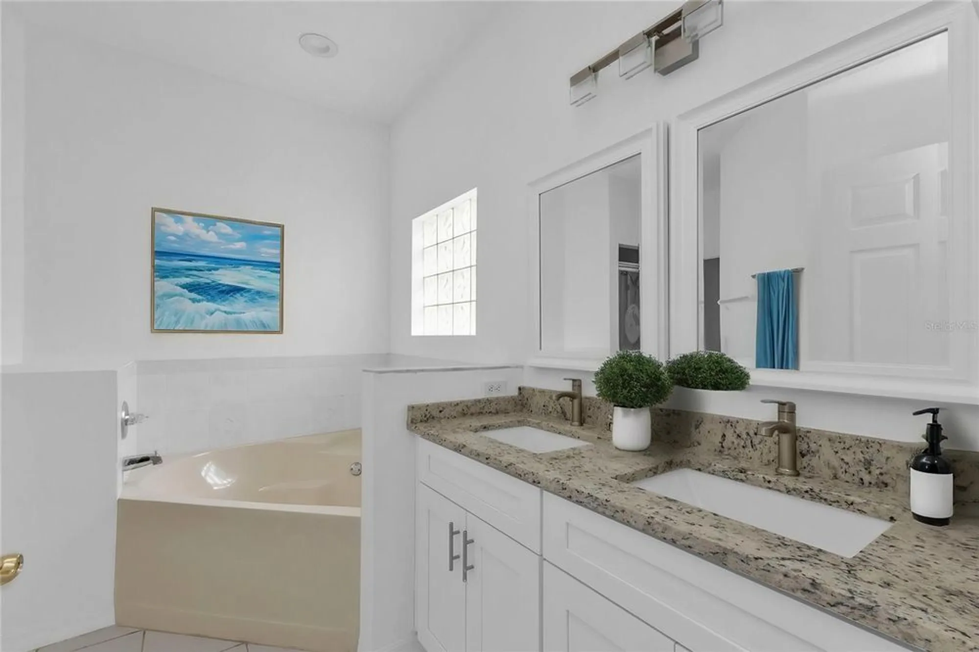 Property Slideshow image 11 of 36 | 24083 buckingham way, Port Charlotte, FL, 33980
