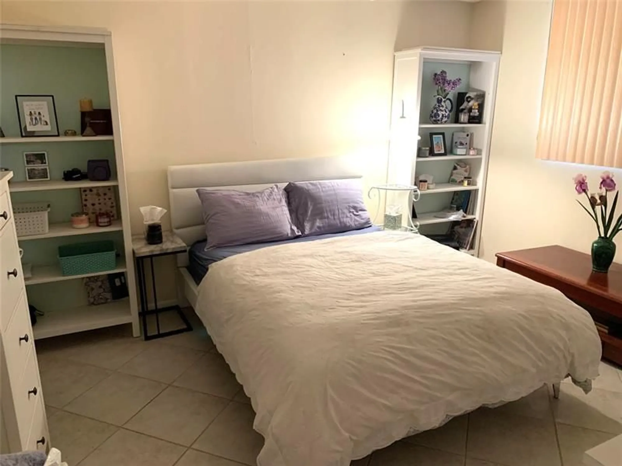 Property Slideshow image 5 of 17 | 2731 ne 14th street cswy apt 307, Pompano Beach, FL, 33062