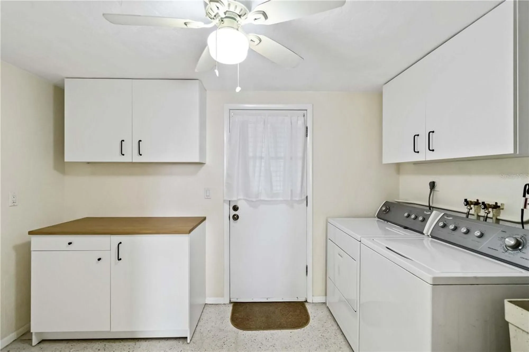 Property Slideshow image 62 of 66 | 3220 southfield ln 810, Sarasota, FL, 34239