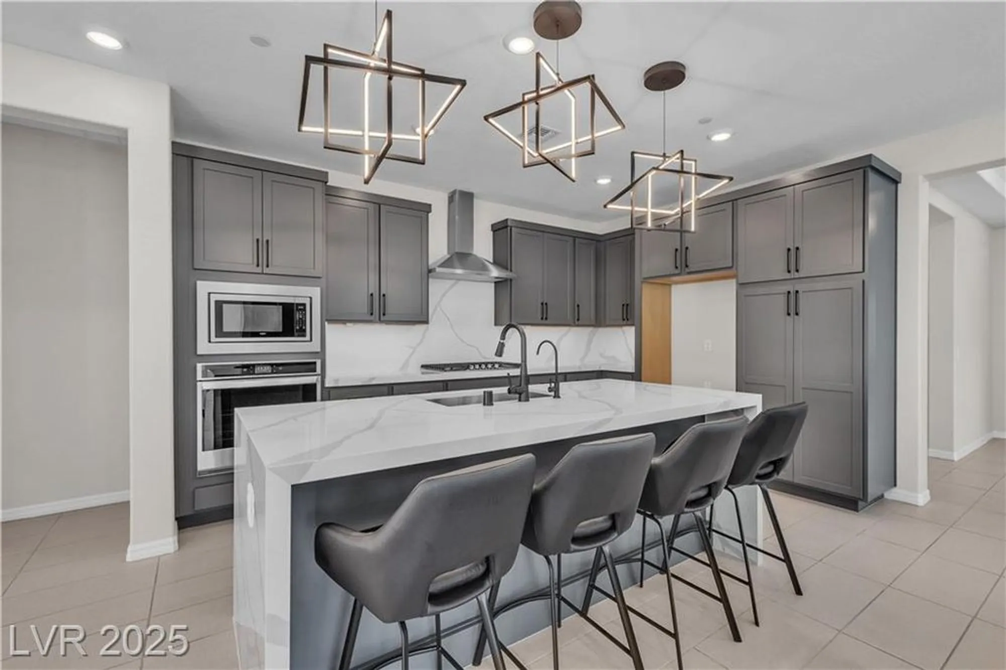 Property Slideshow image 24 of 76 | 11 acacia creek ct, Henderson, NV, 89011