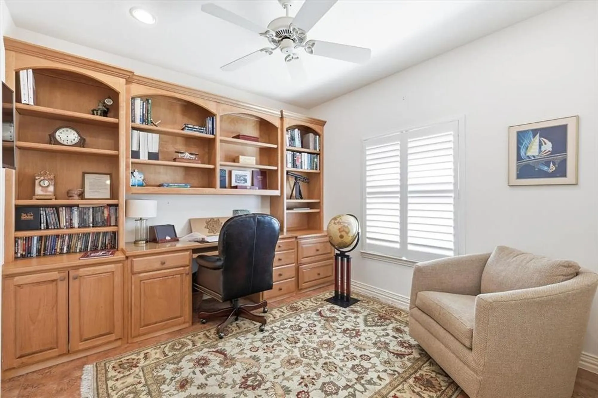 Property Slideshow image 23 of 39 | 9501 grandview dr, Denton, TX, 76207