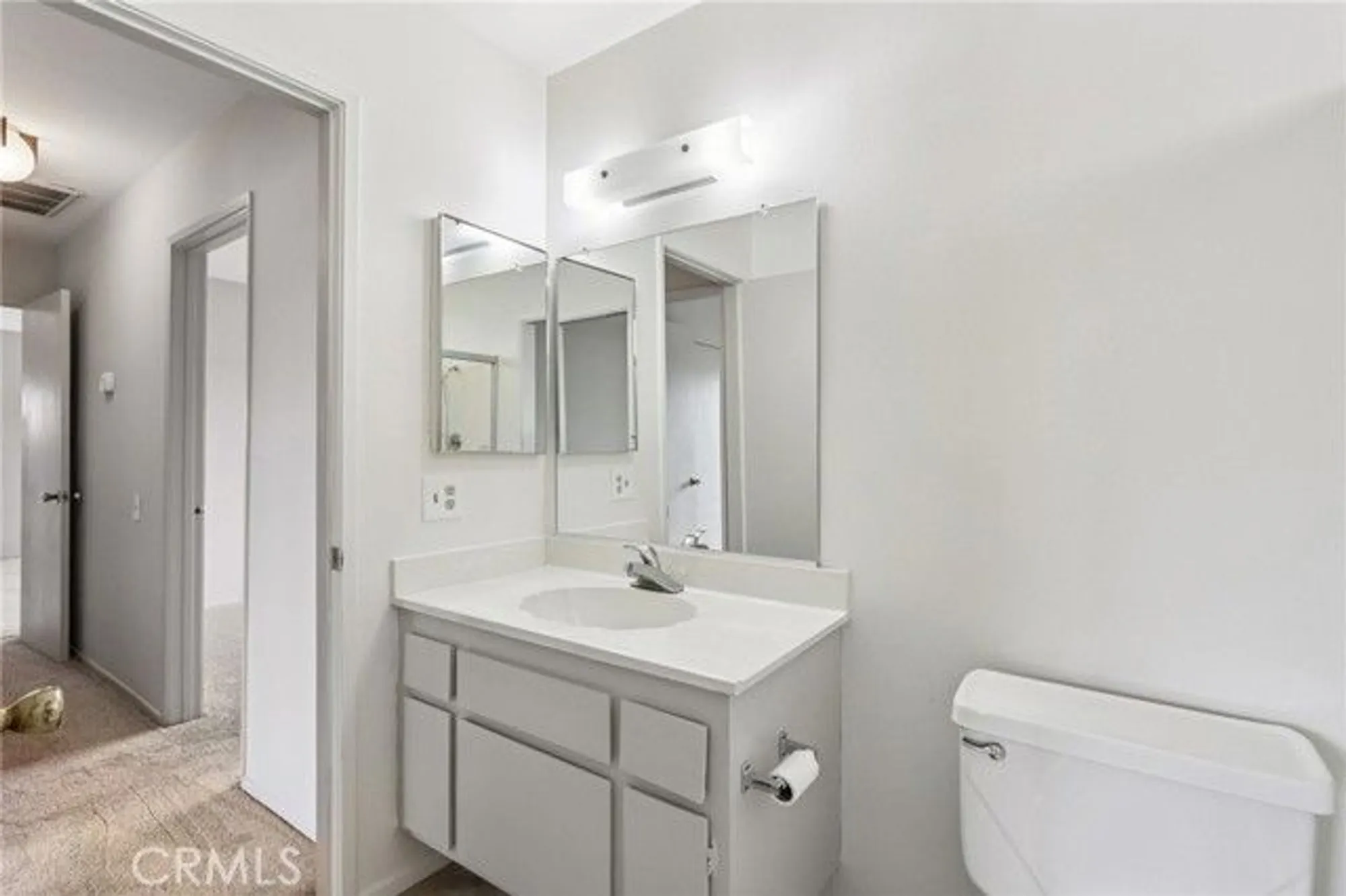 Property Slideshow image 23 of 39 | 27640 camden way, Menifee, CA, 92586