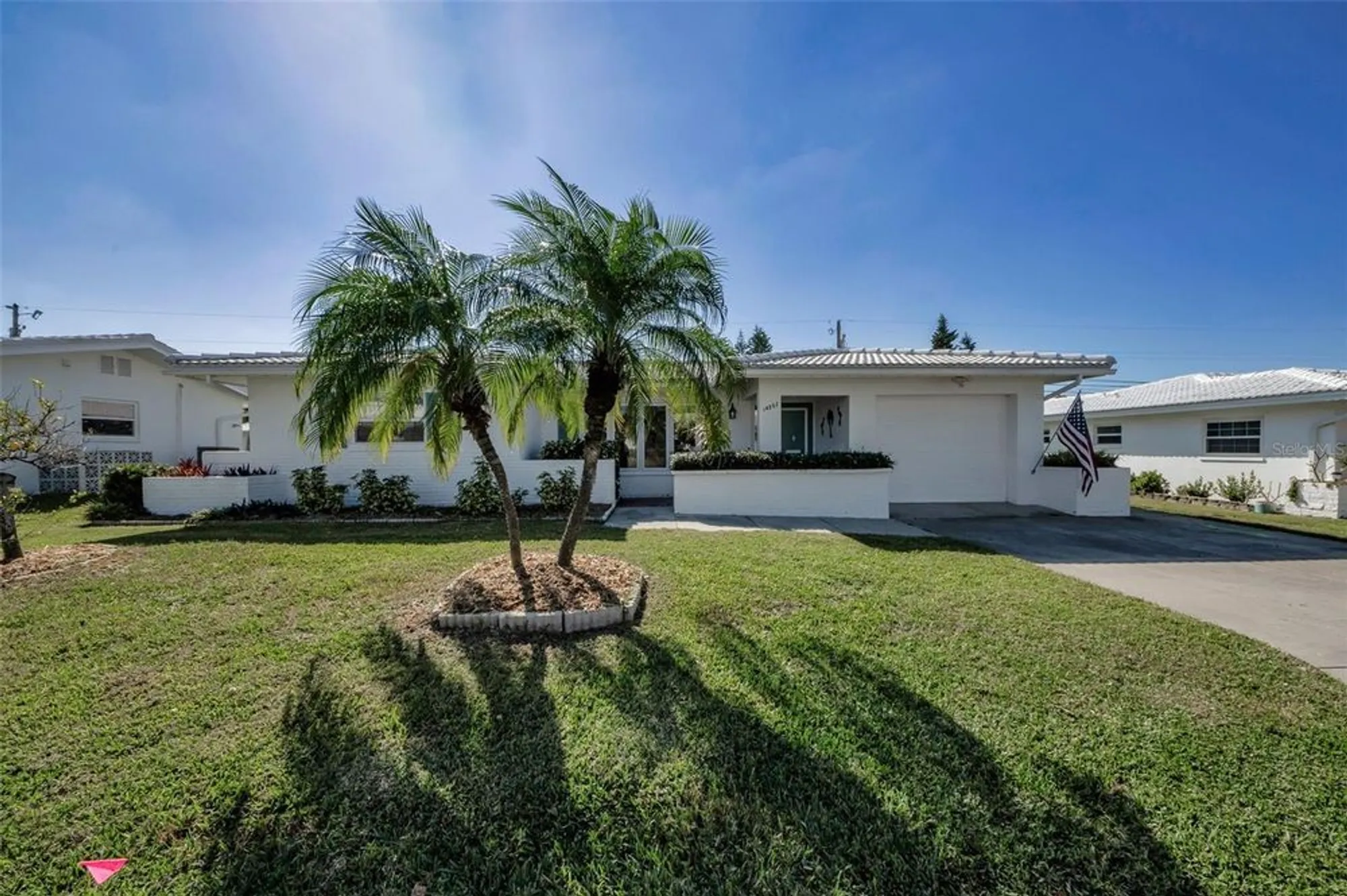 Property Slideshow image 3 of 66 | 14052 89th ave, Seminole, FL, 33776