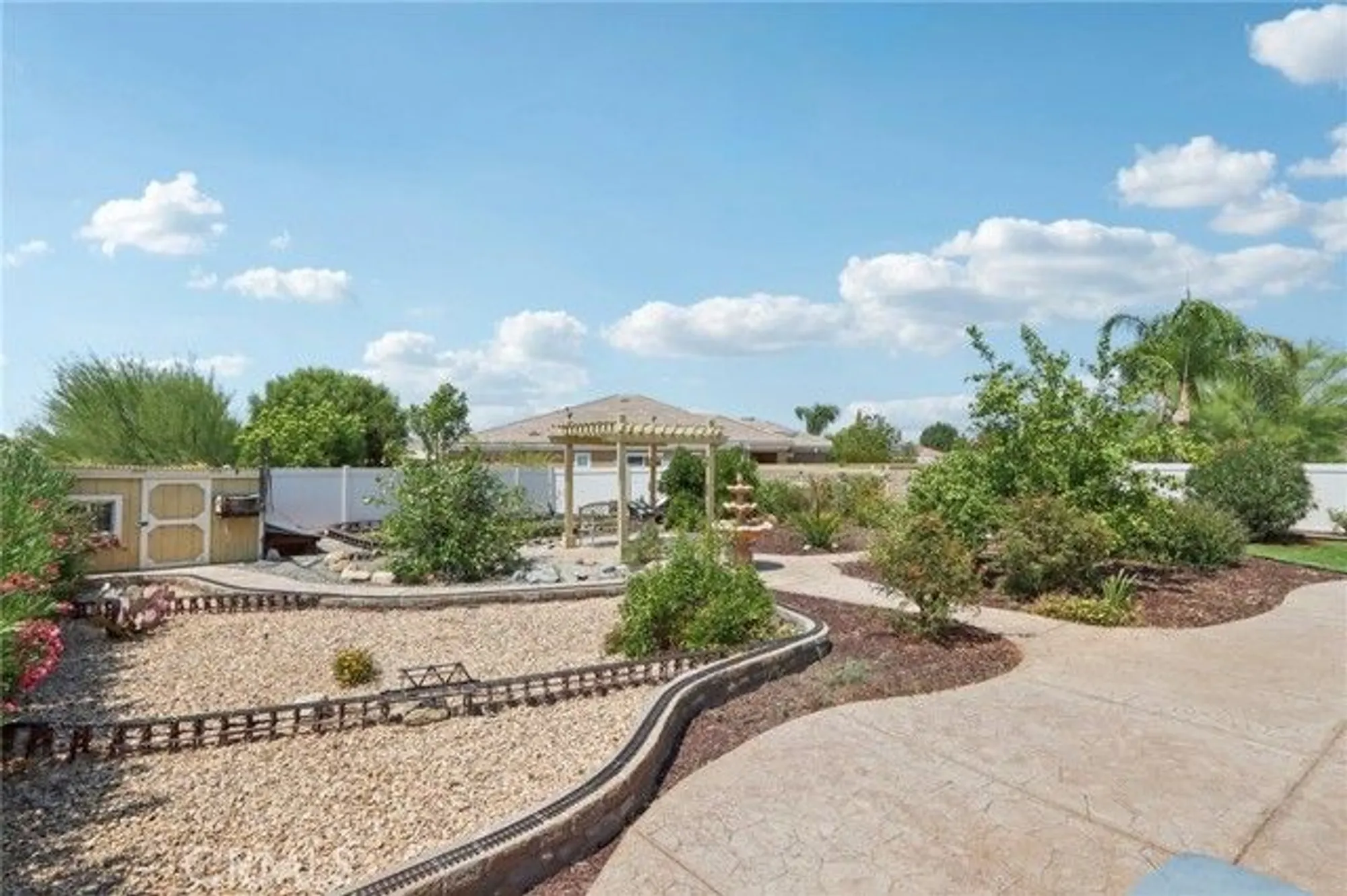 Property Slideshow image 34 of 69 | 5206 corte del cabo, Hemet, CA, 92545