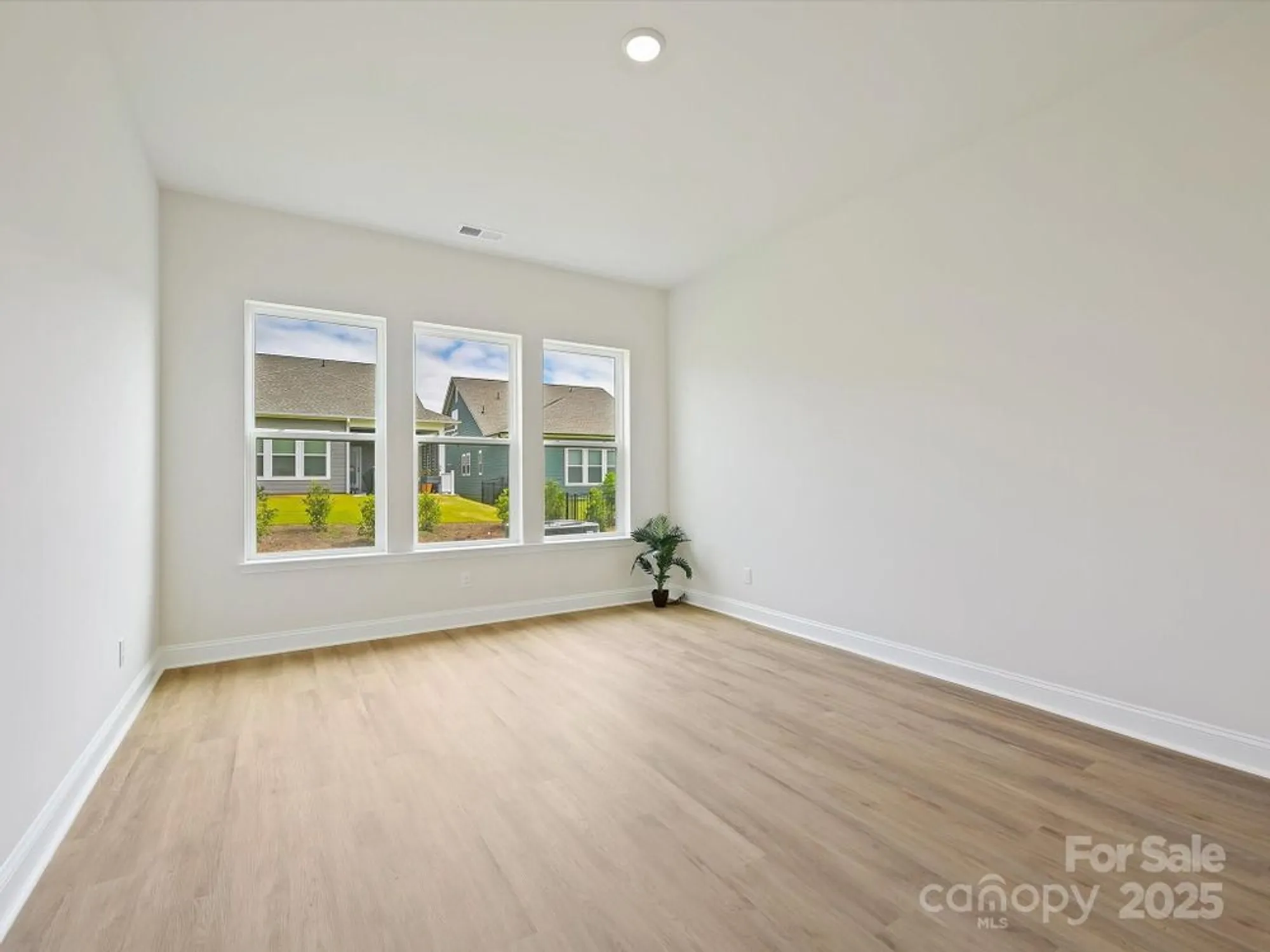 Property Slideshow image 17 of 45 | 1111 meander ln, Waxhaw, NC, 28173