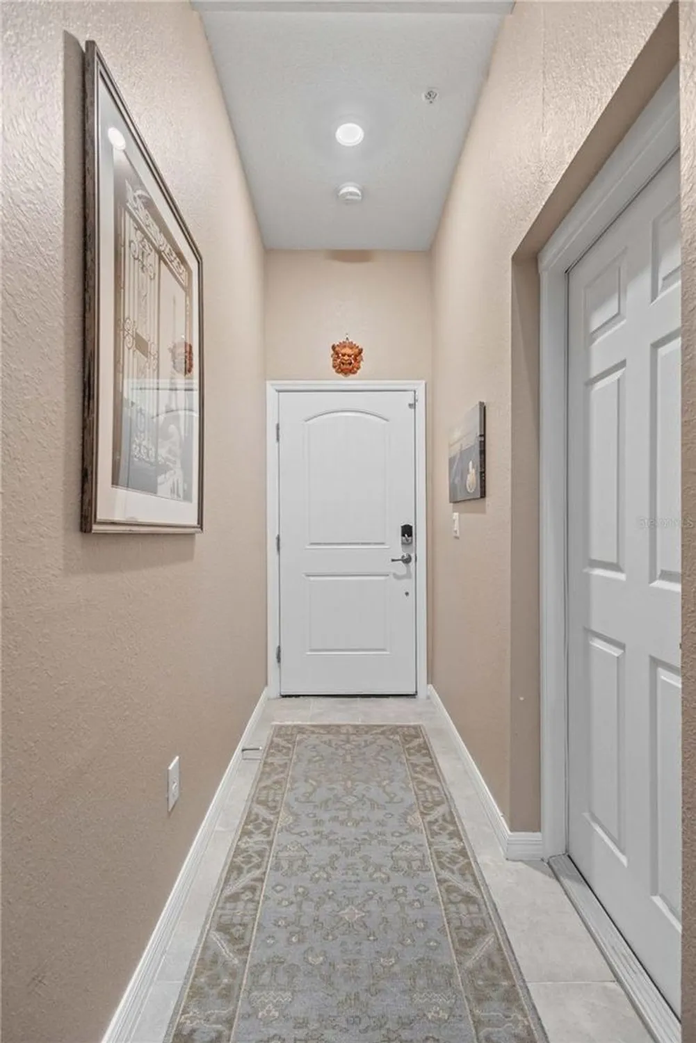 Property Slideshow image 6 of 58 | 10035 crooked creek dr unit 202, Venice, FL, 34293