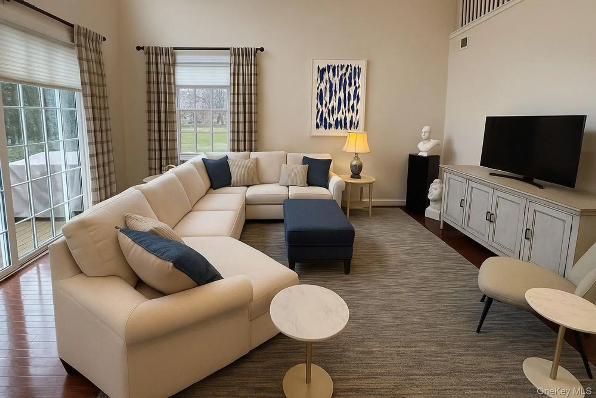 Property Slideshow image 6 of 24 | 445 bardini dr, Melville, NY, 11747