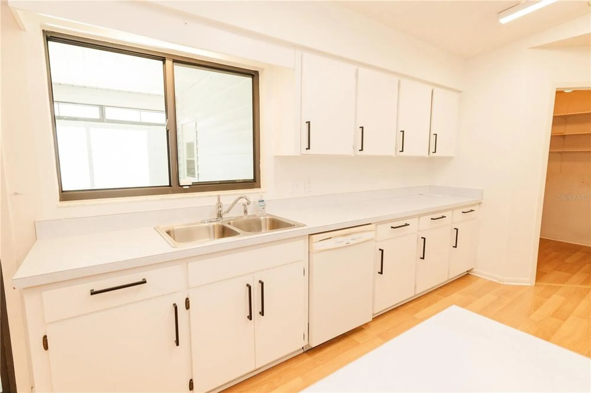 Property Slideshow image 16 of 41 | 3130 prairie dunes cir, Lakeland, FL, 33810