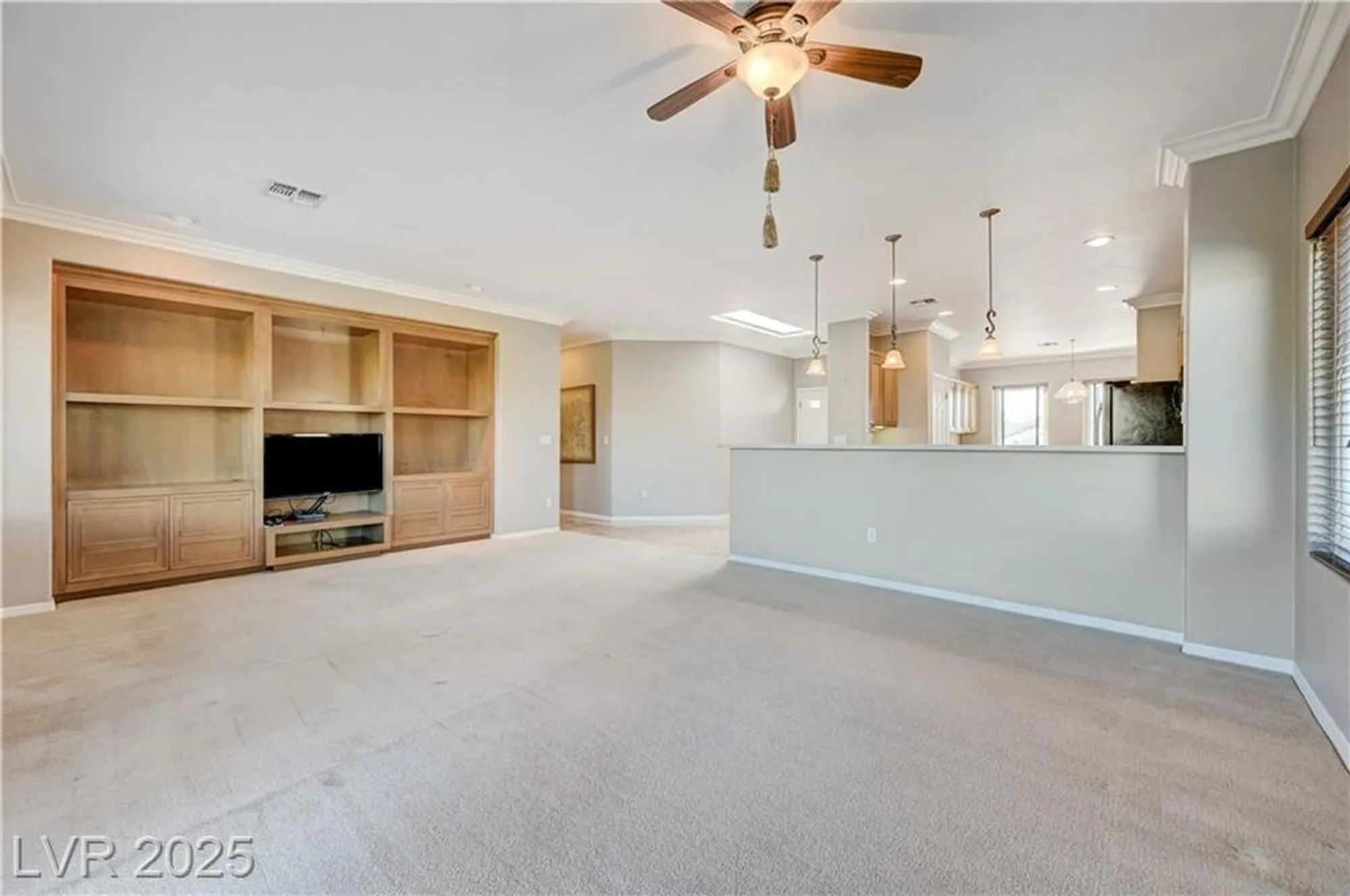 Property Slideshow image 18 of 41 | 2738 grand forks rd, Henderson, NV, 89052