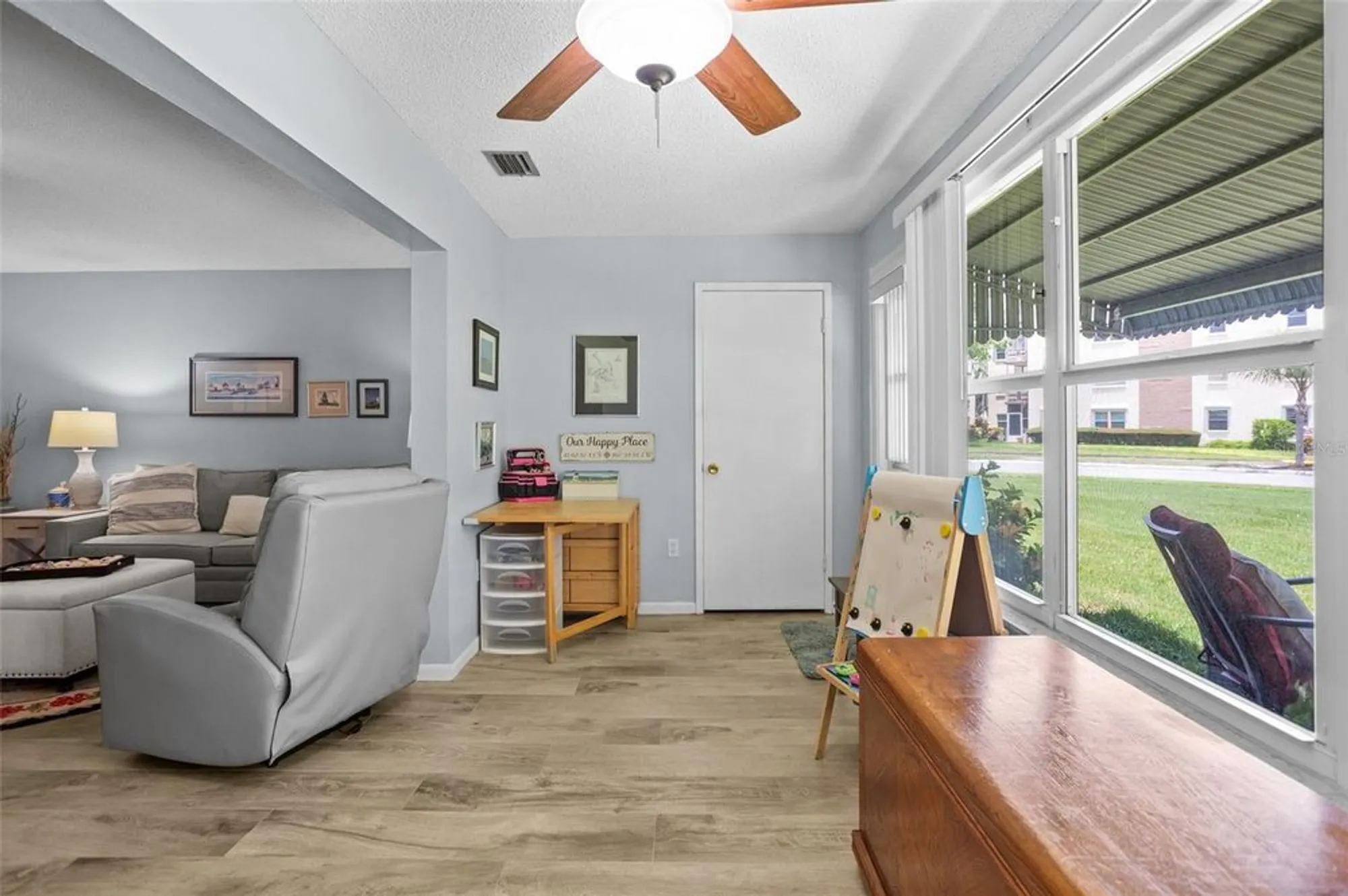 Property Slideshow image 11 of 64 | 5660 80th st n unit b106, St Petersburg, FL, 33709