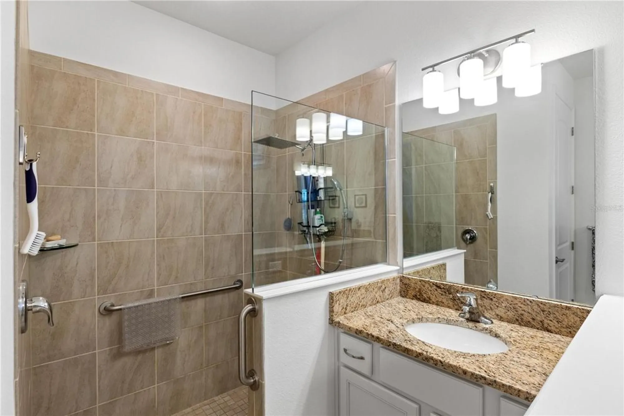 Property Slideshow image 15 of 34 | 99 huntington pl, Ormond Beach, FL, 32174