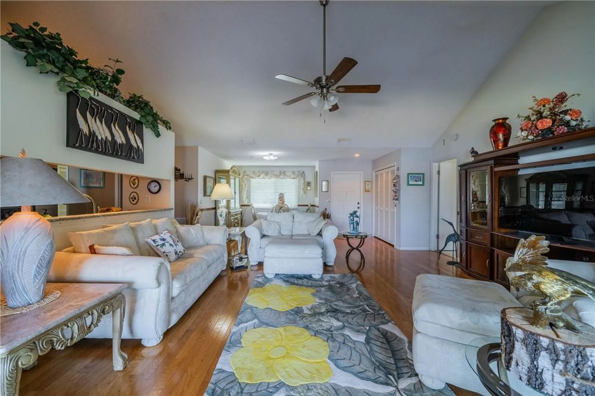 Property Slideshow image 17 of 37 | 1723 wolf laurel dr, Sun City Center, FL, 33573