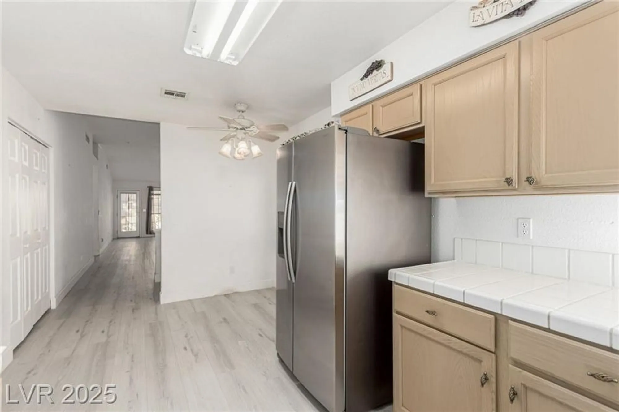 Property Slideshow image 8 of 28 | 4908 winterset dr, Las Vegas, NV, 89130