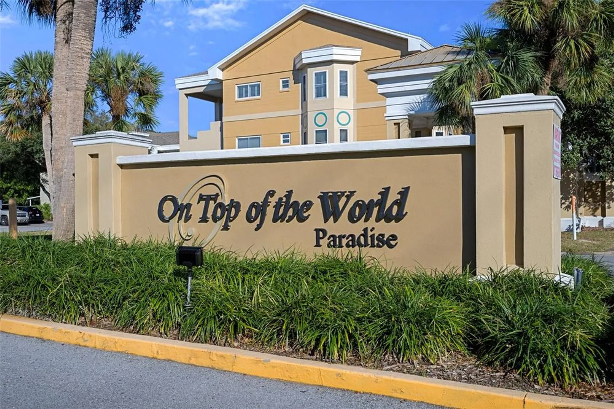 Property Slideshow image 2 of 61 | 2440 world parkway blvd 38, Clearwater, FL, 33763
