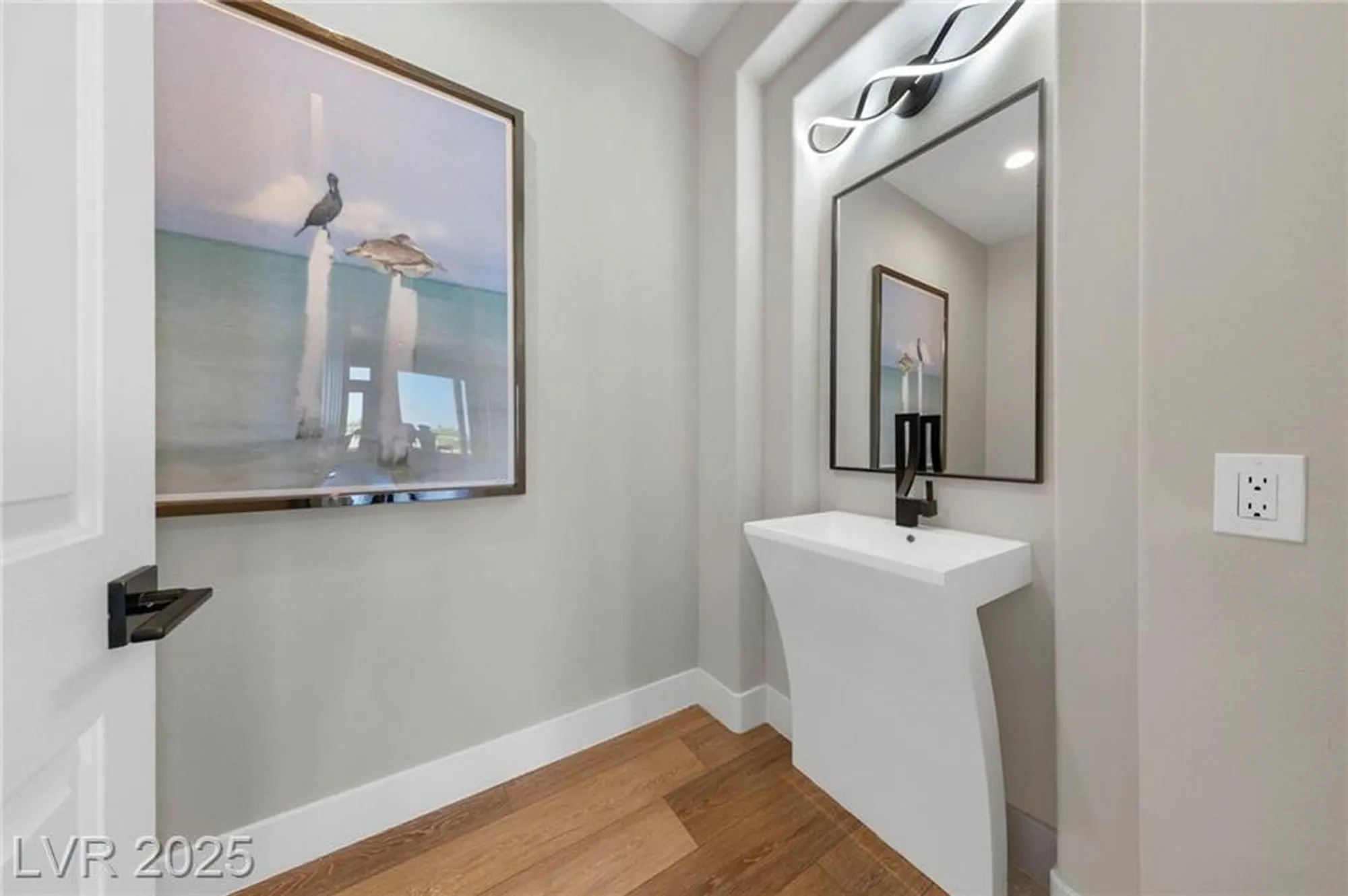 Property Slideshow image 19 of 56 | 2548 faiss dr, Las Vegas, NV, 89134