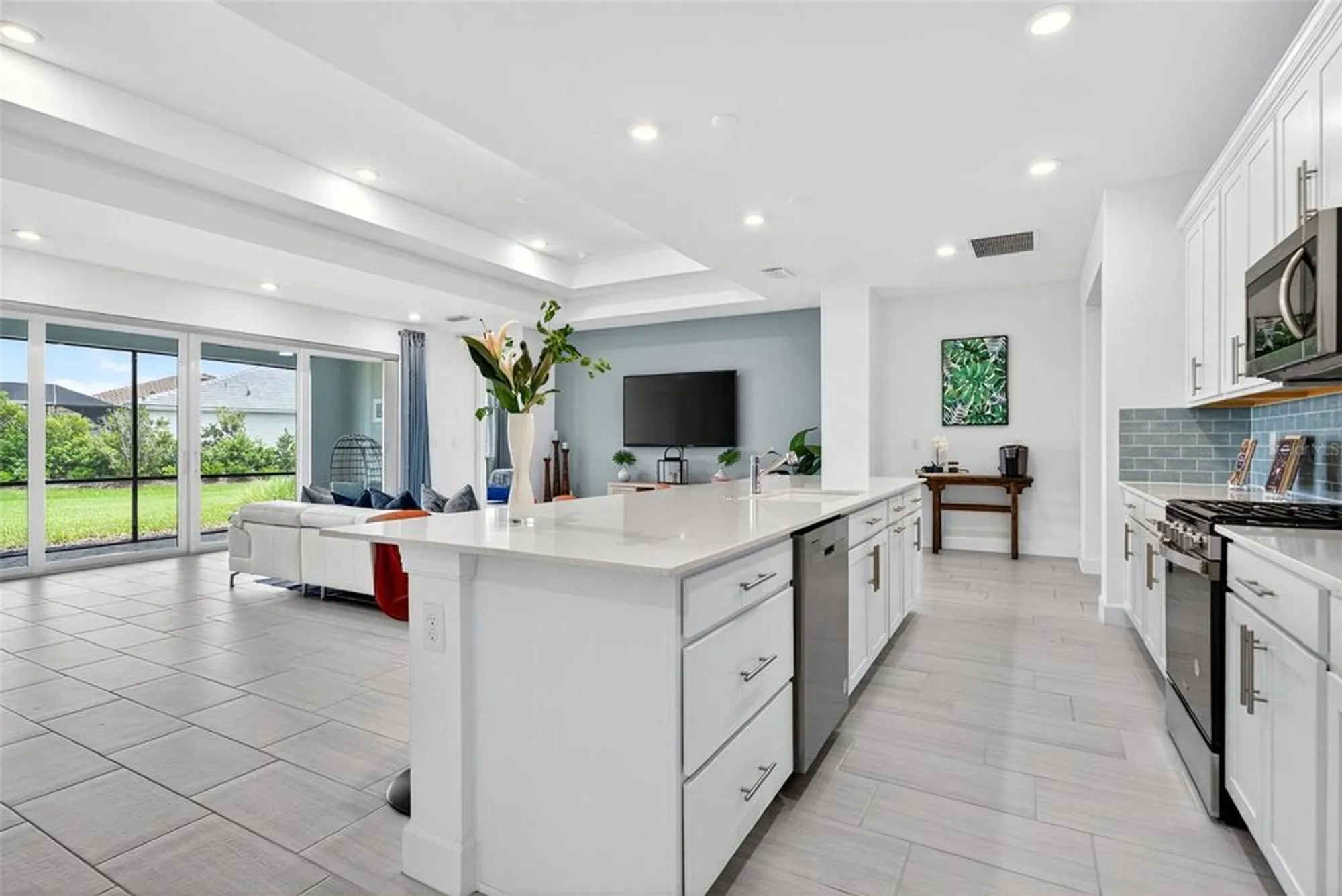 Property Slideshow image 28 of 88 | 26536 key sands st, Englewood, FL, 34223