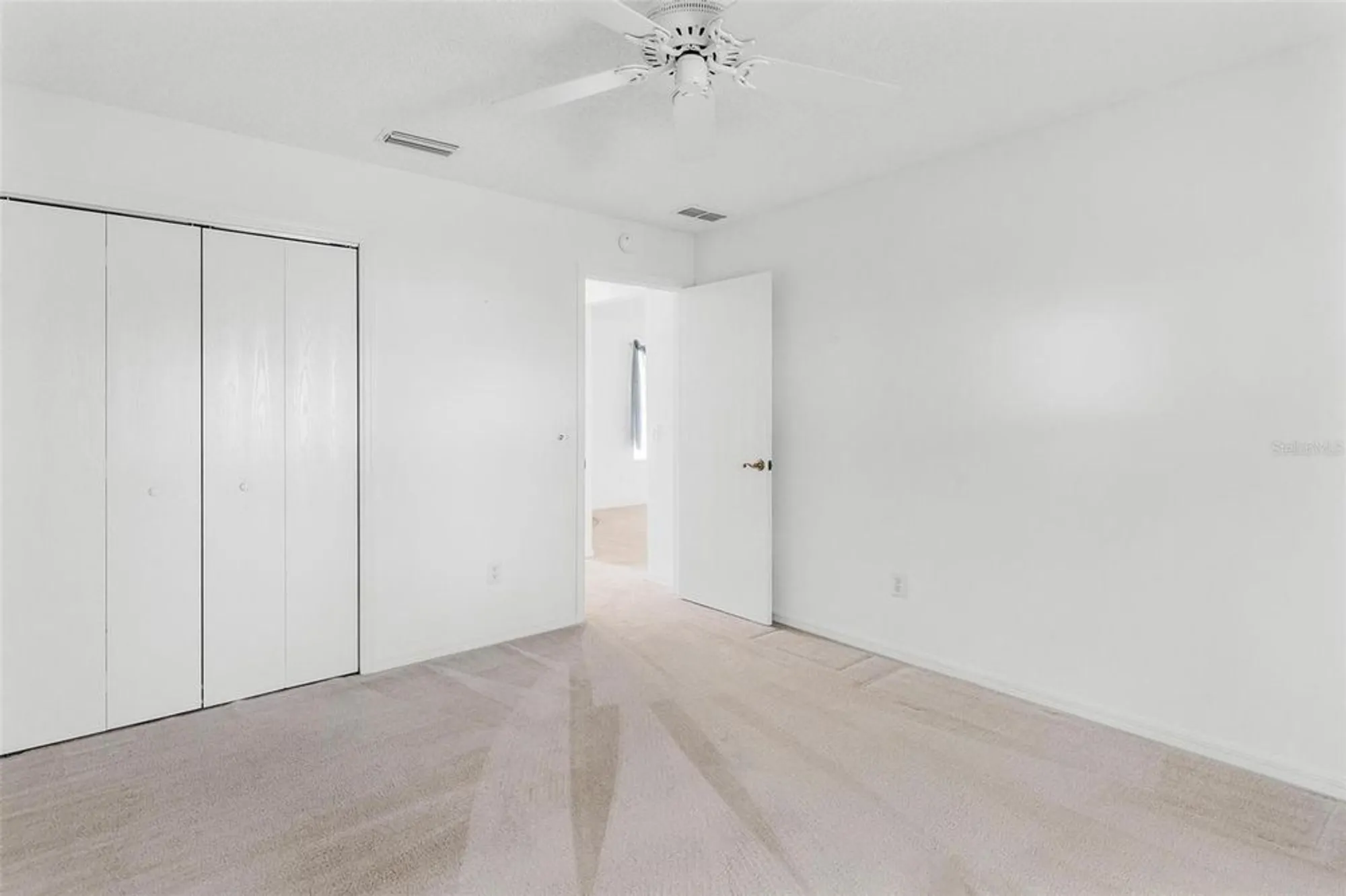 Property Slideshow image 30 of 45 | 2732 privada dr, The Villages, FL, 32162