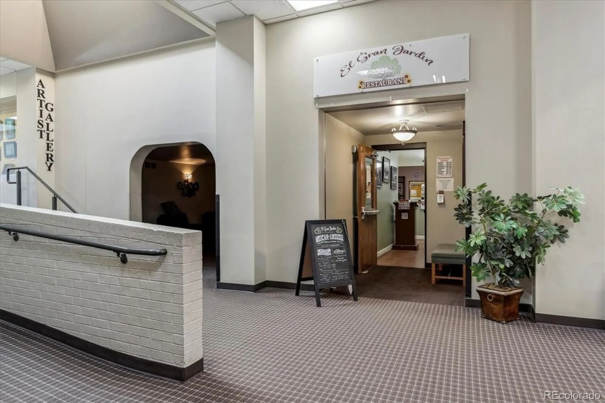 Property Slideshow image 24 of 36 | 725 s clinton st apt 13b, Denver, CO, 80247