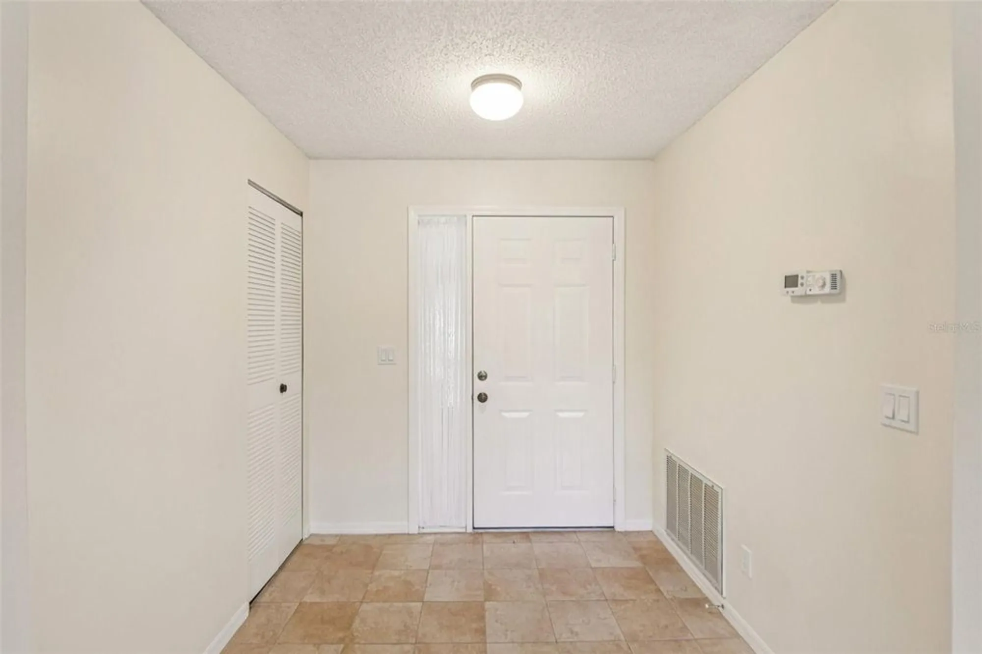 Property Slideshow image 4 of 22 | 1503 laughton pl 206, Sun City Center, FL, 33573