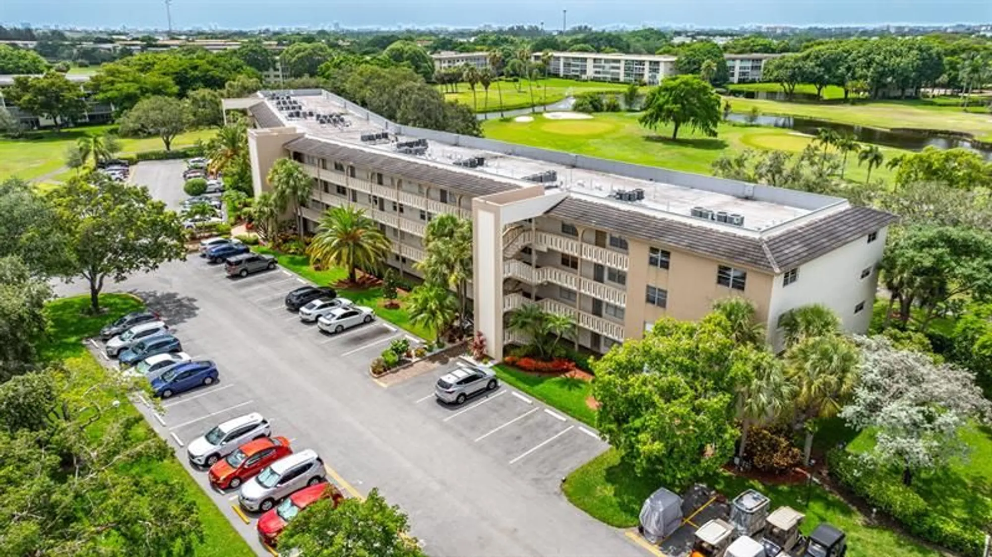 Property Slideshow image 32 of 40 | 3303 aruba way m1, Coconut Creek, FL, 33066