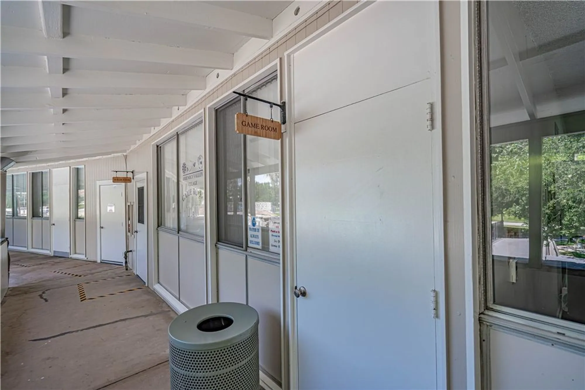 Property Slideshow image 41 of 51 | 19433 oak crossing rd, Newhall, CA, 91321