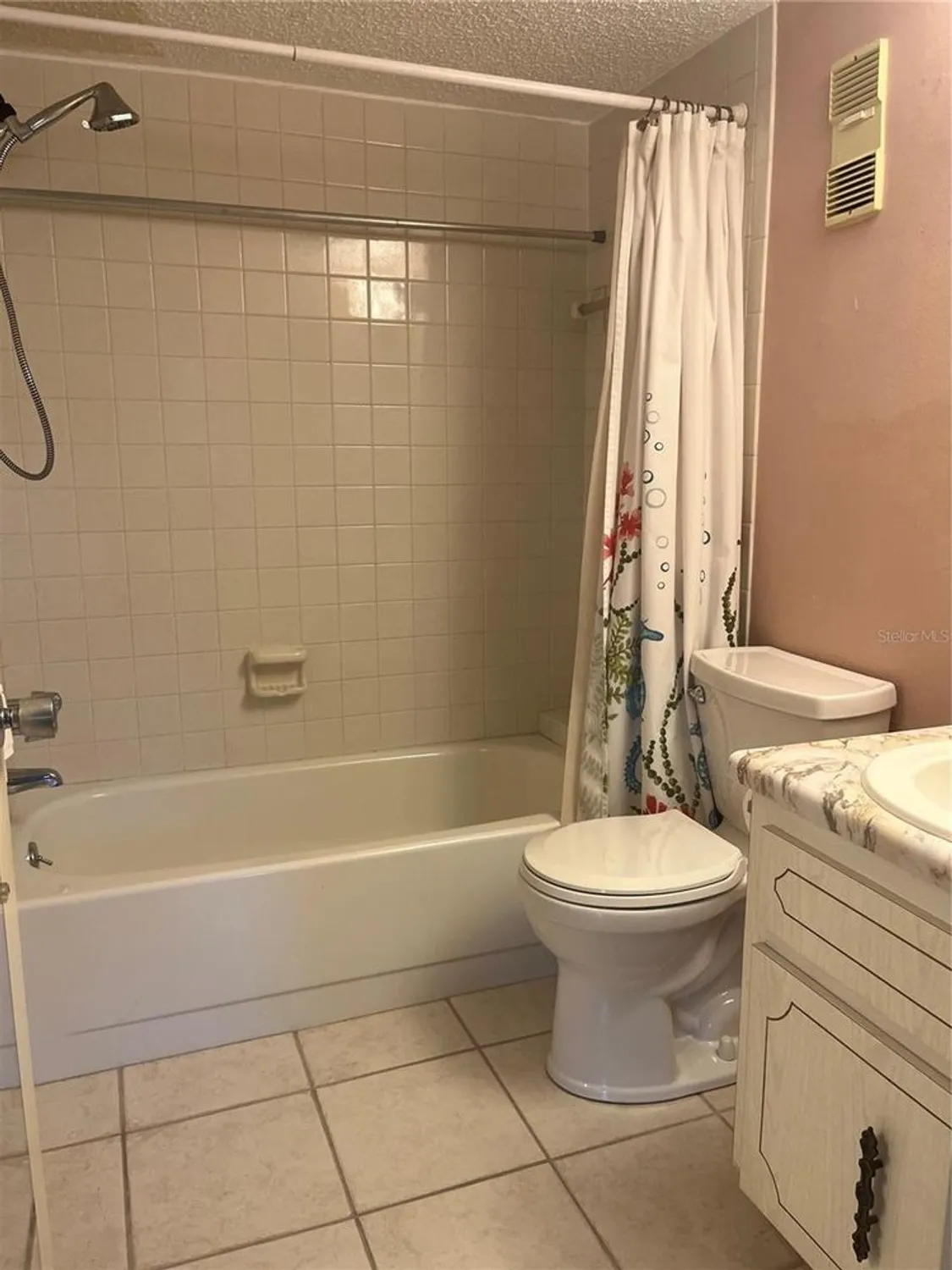 Property Slideshow image 27 of 52 | 840 virginia st 108, Dunedin, FL, 34698