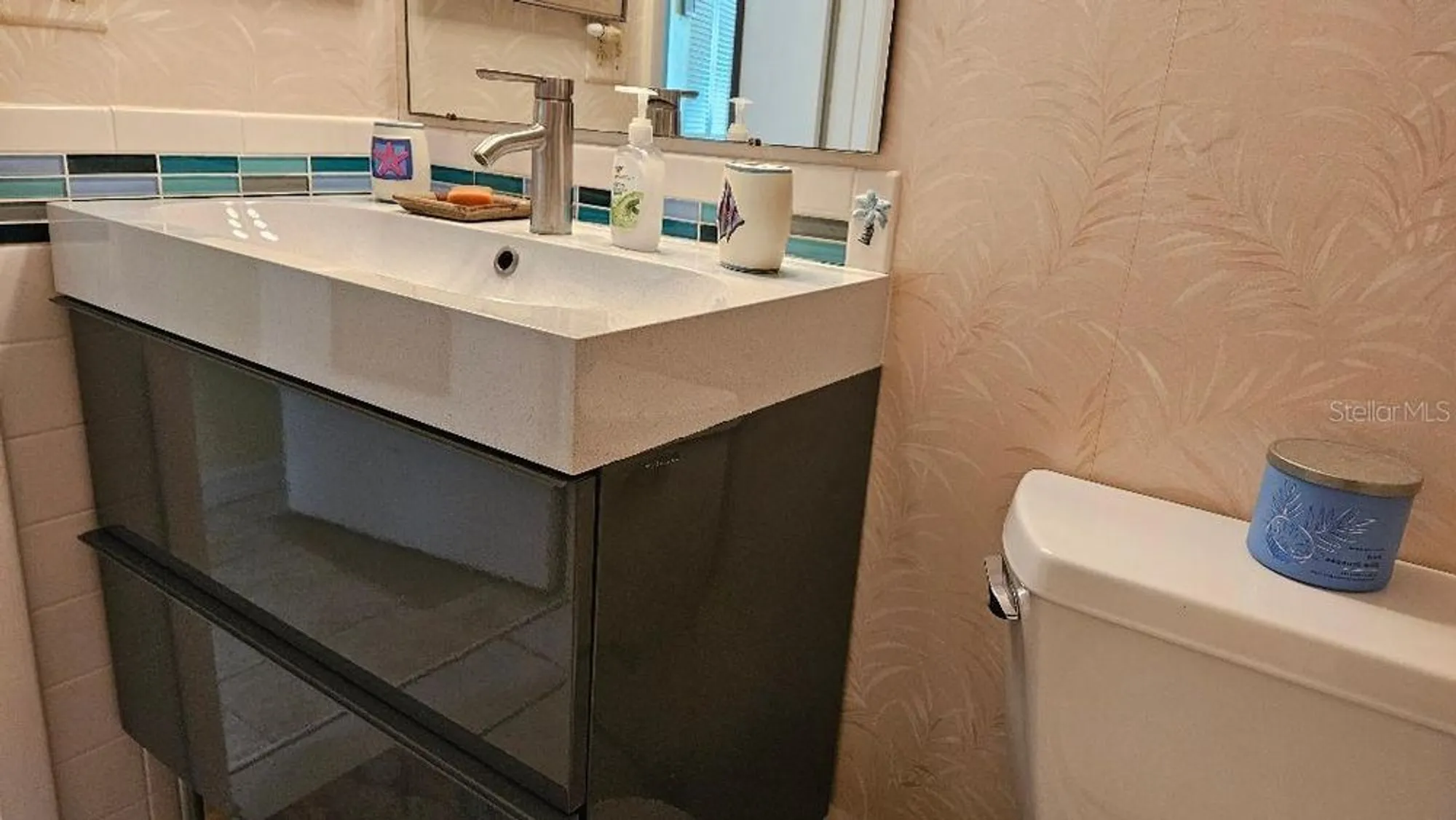 Property Slideshow image 20 of 32 | 5975 terrace park dr n unit 102, St Petersburg, FL, 33709