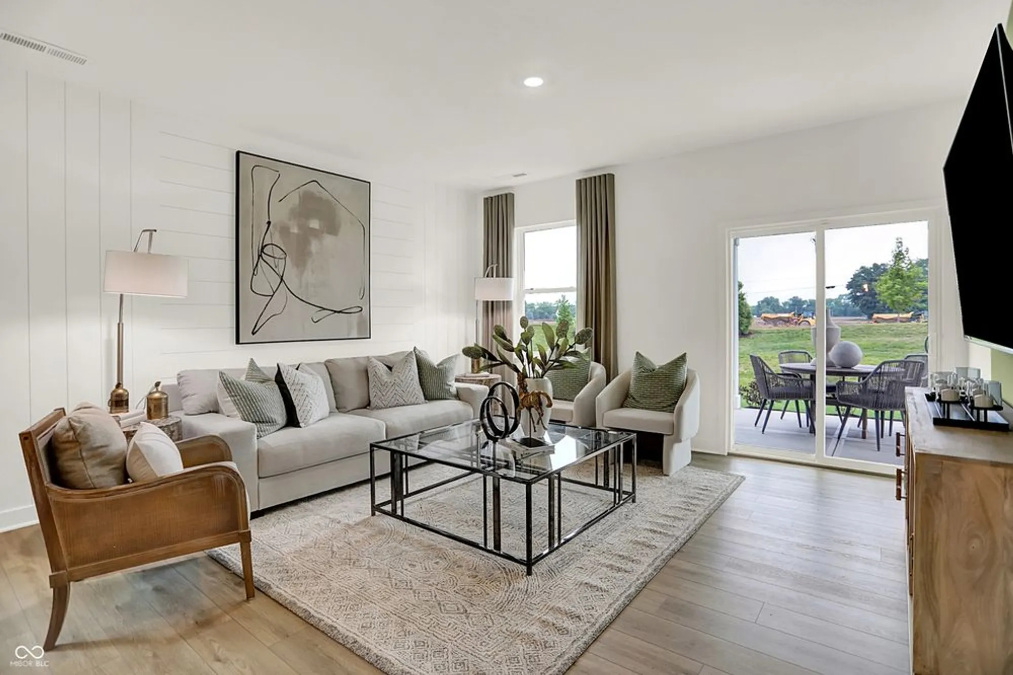 Property Slideshow image 4 of 26 | 5258 foxley park ln, Avon, IN, 46123