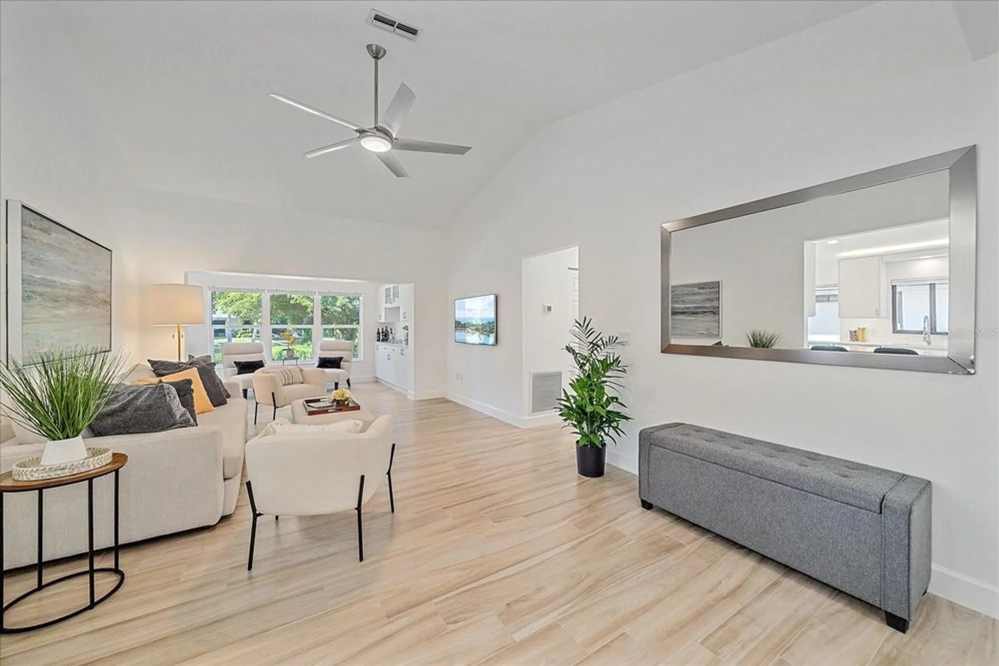 Property Slideshow image 4 of 33 | 1684 pintail way 7, Sarasota, FL, 34231