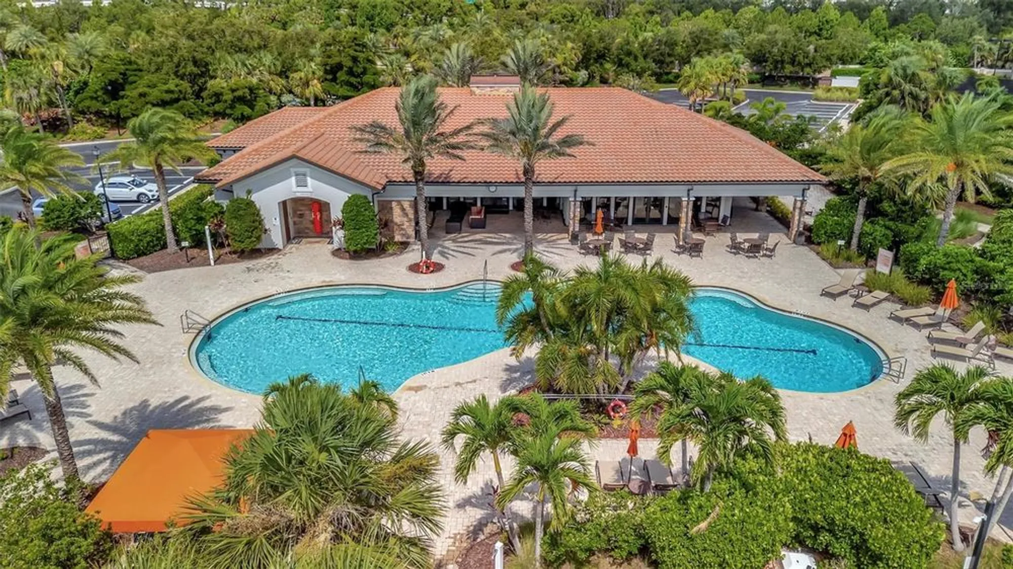 Property Slideshow image 6 of 86 | 5548 sentiero dr, Nokomis, FL, 34275