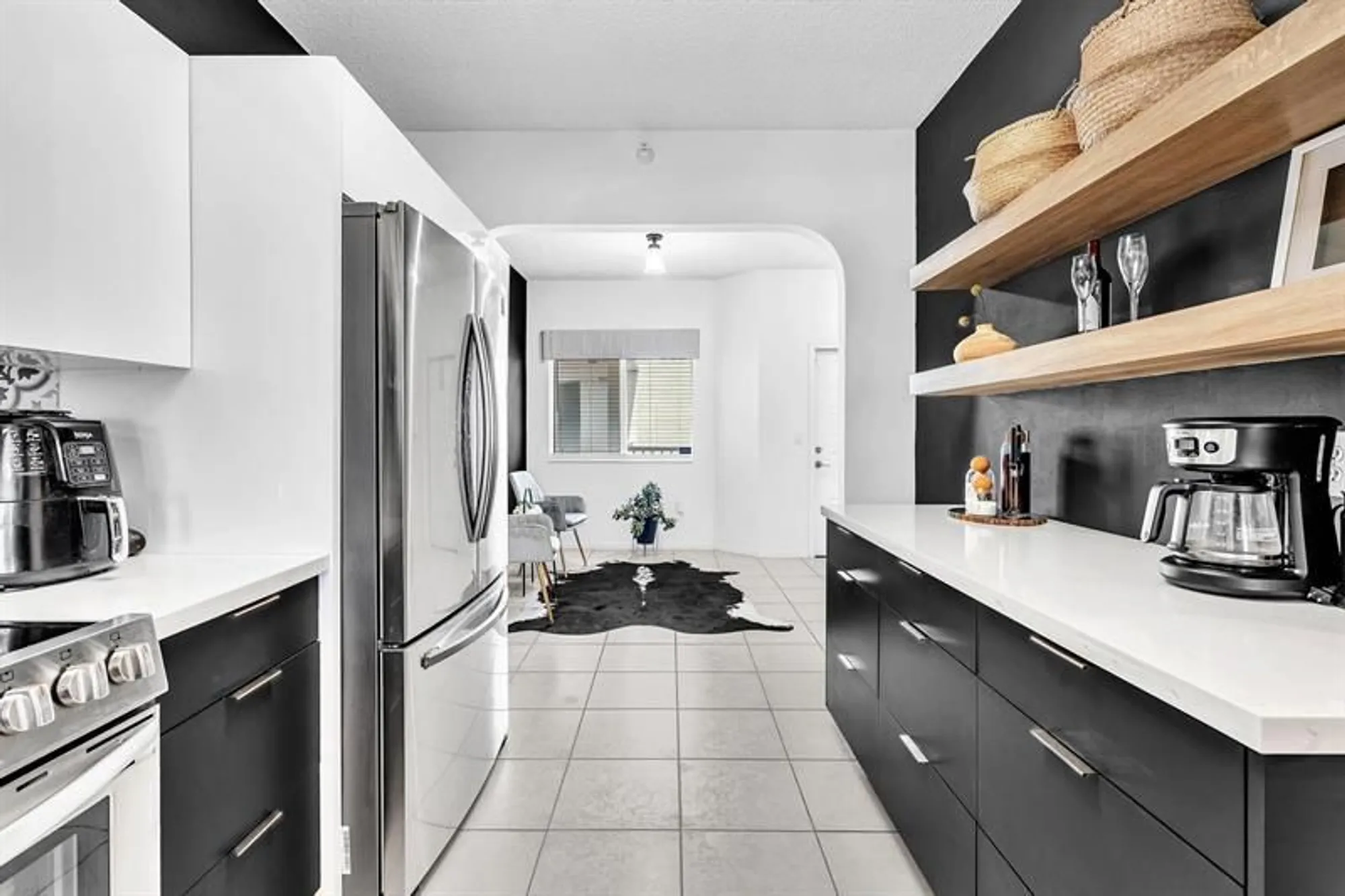 Property Slideshow image 12 of 82 | 7775 southampton ter 405, Tamarac, FL, 33321