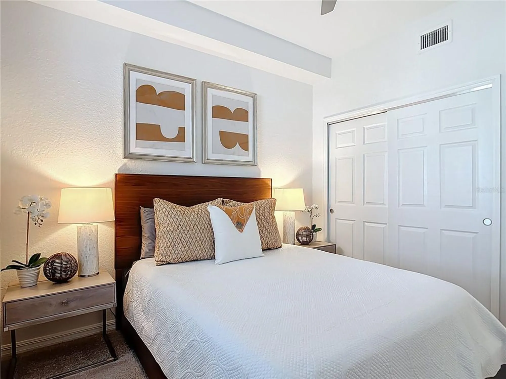 Property Slideshow image 23 of 57 | 10059 crooked creek dr 102, Venice, FL, 34293