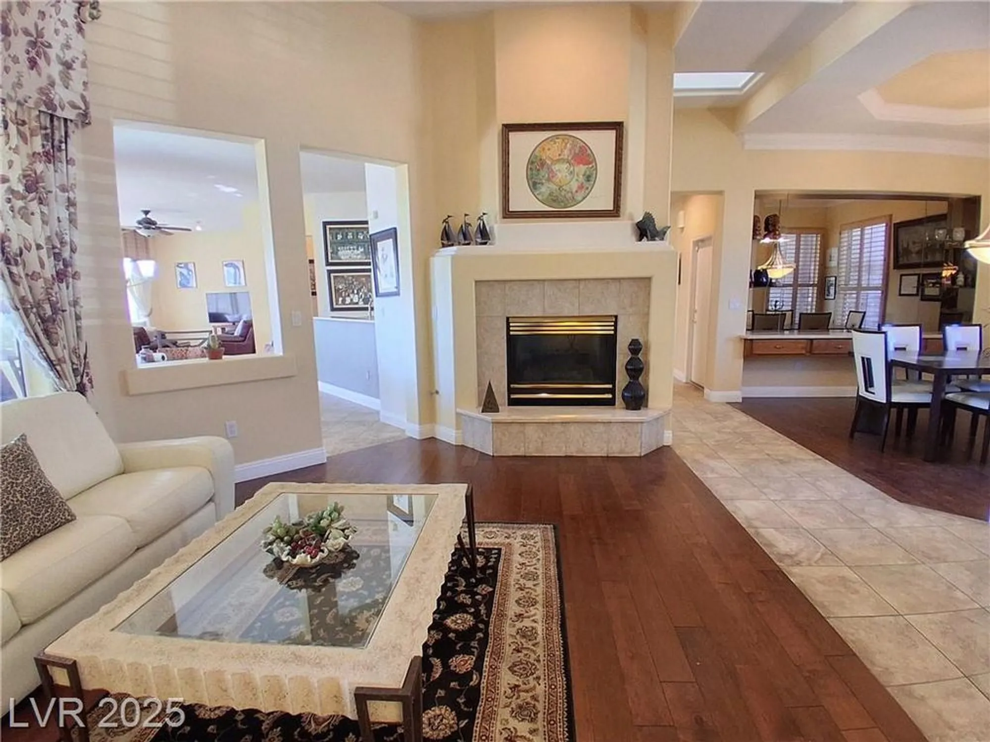 Property Slideshow image 20 of 43 | 3140 darby falls dr, Las Vegas, NV, 89134