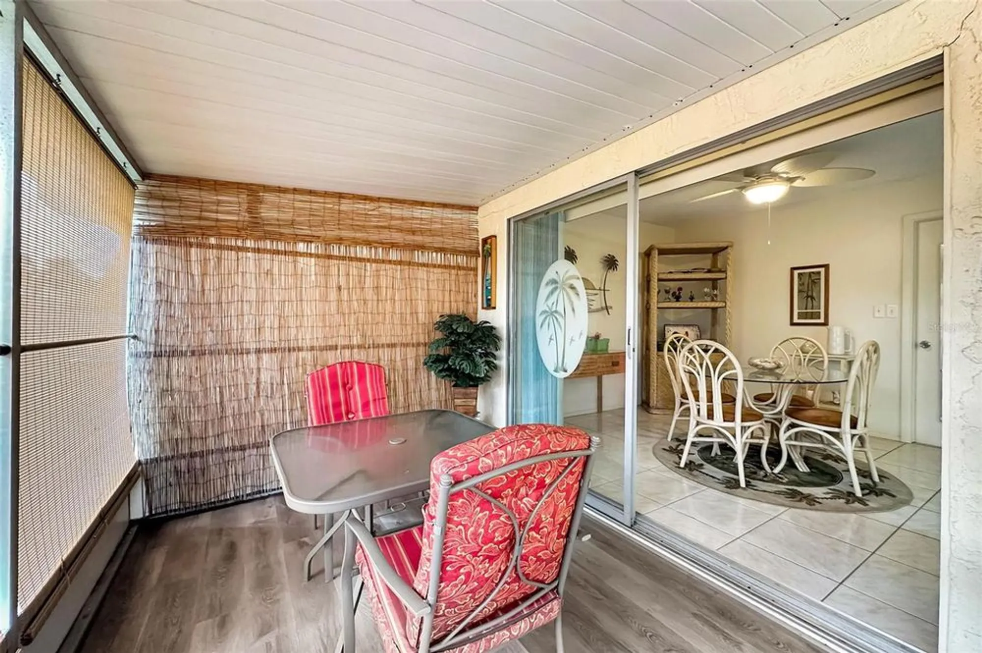 Property Slideshow image 24 of 50 | 1055 loch haven dr, Dunedin, FL, 34698