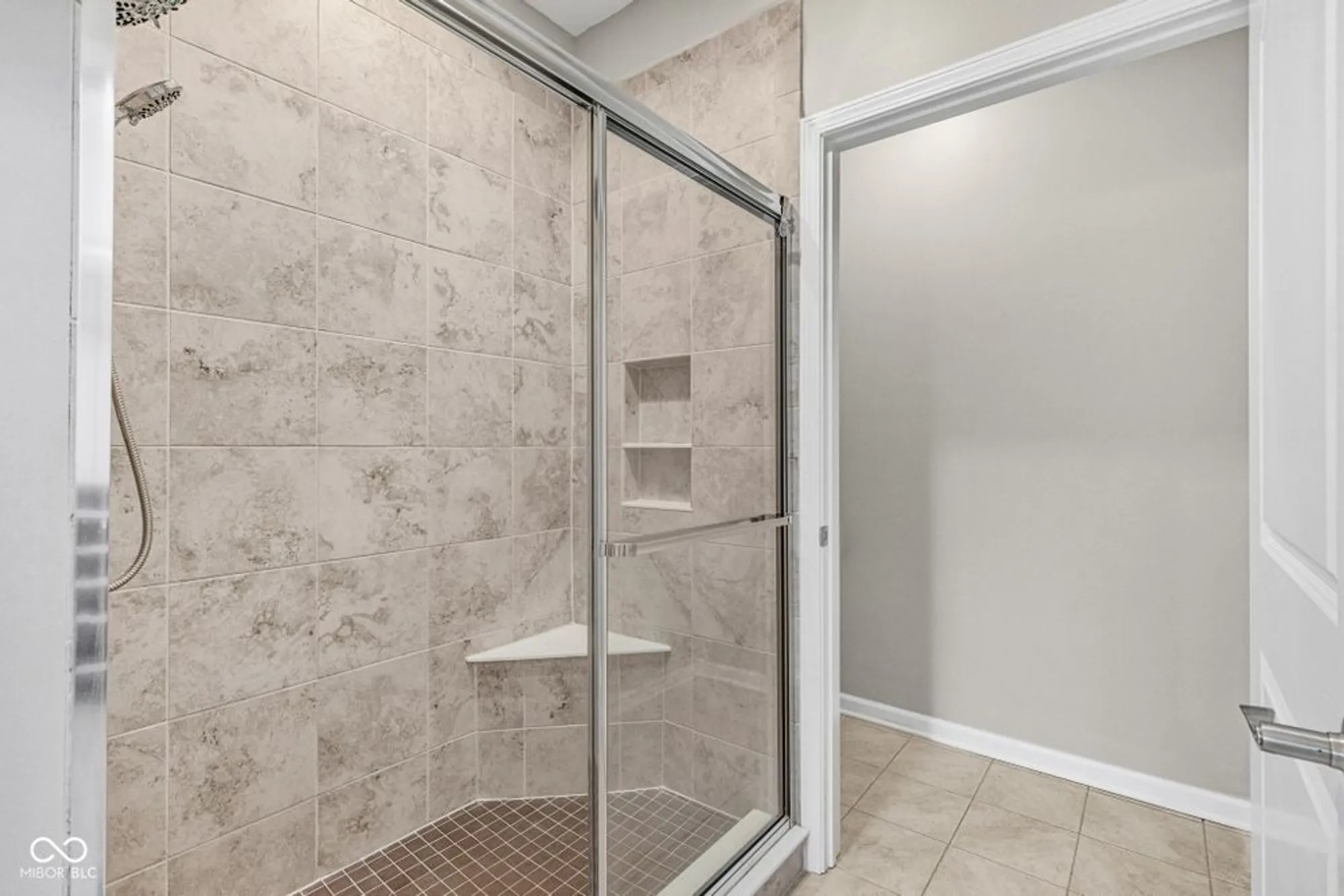 Property Slideshow image 32 of 76 | 8643 twain ln, Indianapolis, IN, 46239