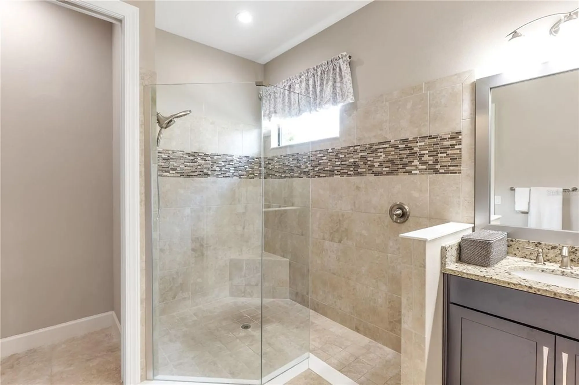 Property Slideshow image 32 of 96 | 5137 napoli run, Bradenton, FL, 34211