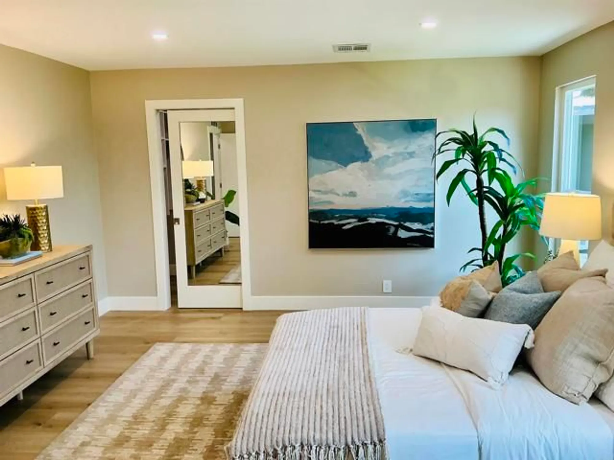 Property Slideshow image 29 of 74 | 3445 don ortega dr, Carlsbad, CA, 92010