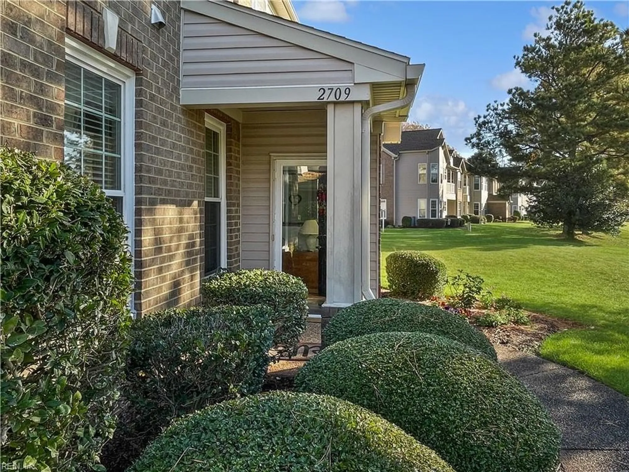 Property Slideshow image 3 of 25 | 2709 browning dr, Virginia Beach, VA, 23456
