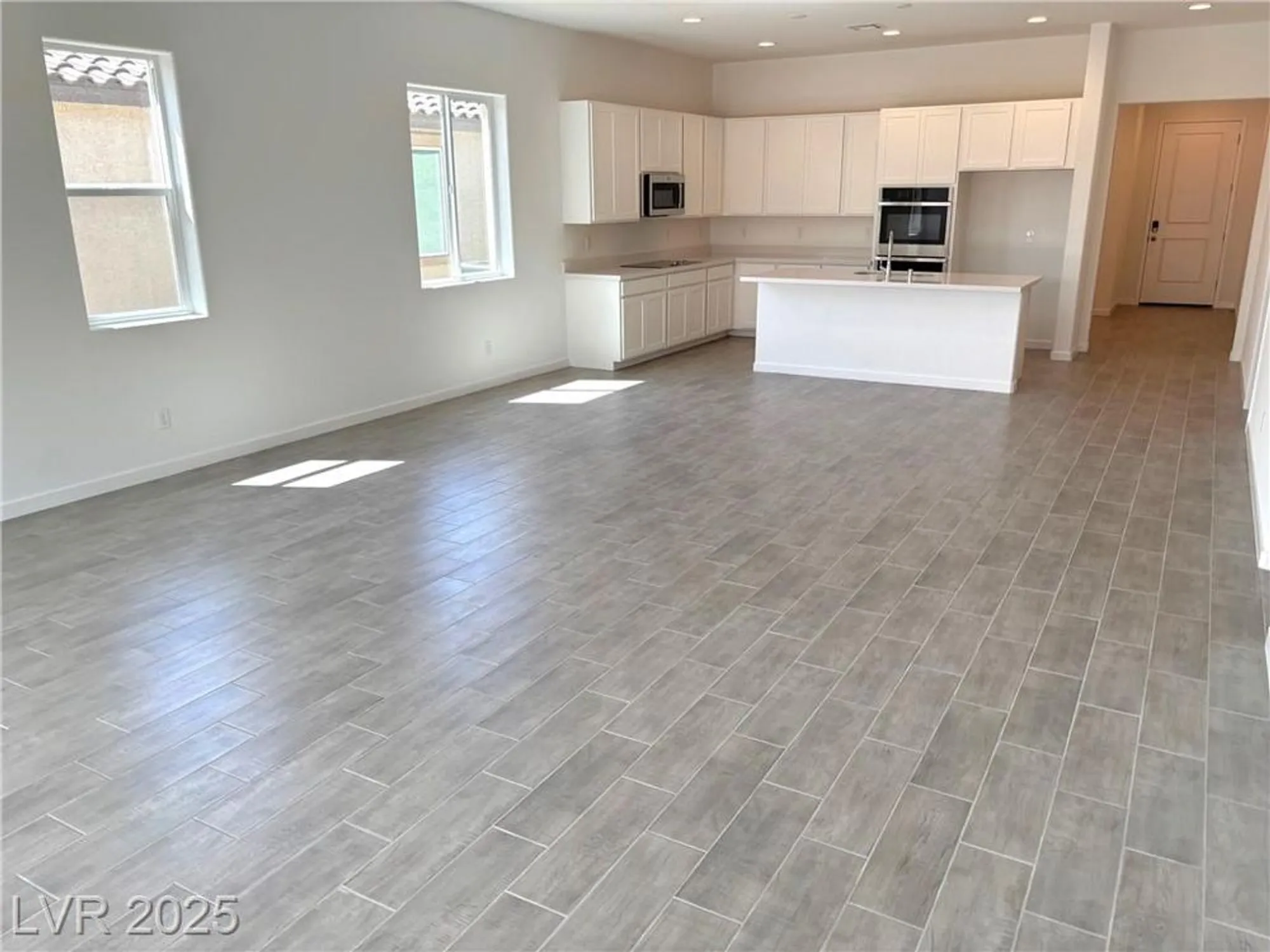 Property Slideshow image 18 of 30 | 4324 angel falls ct, Pahrump, NV, 89061